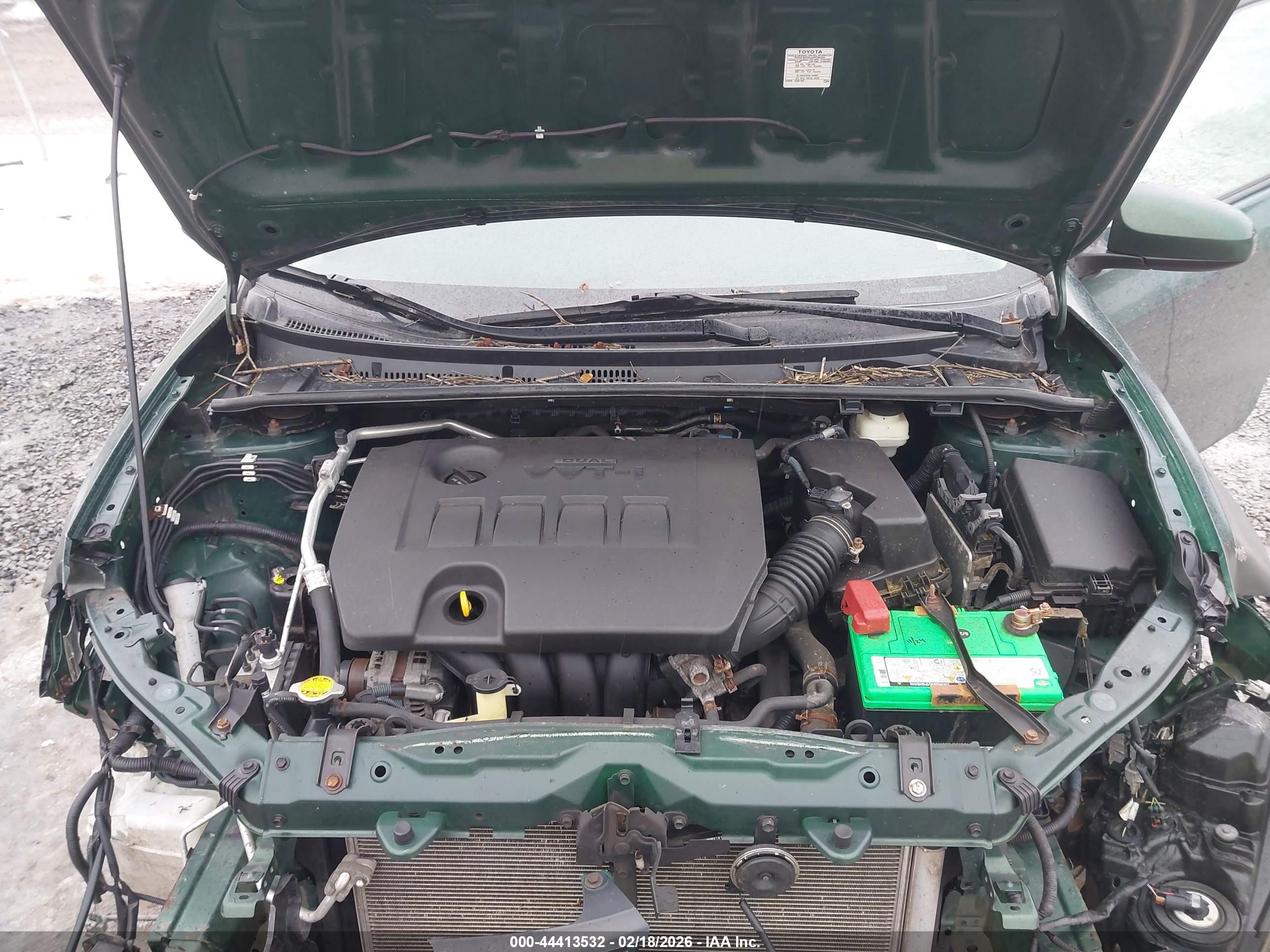 TOYOTA COROLLA image 10