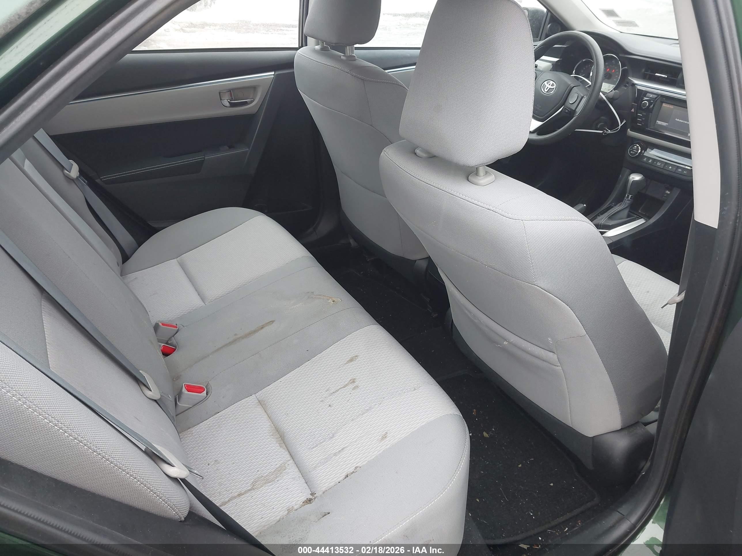 TOYOTA COROLLA image 8