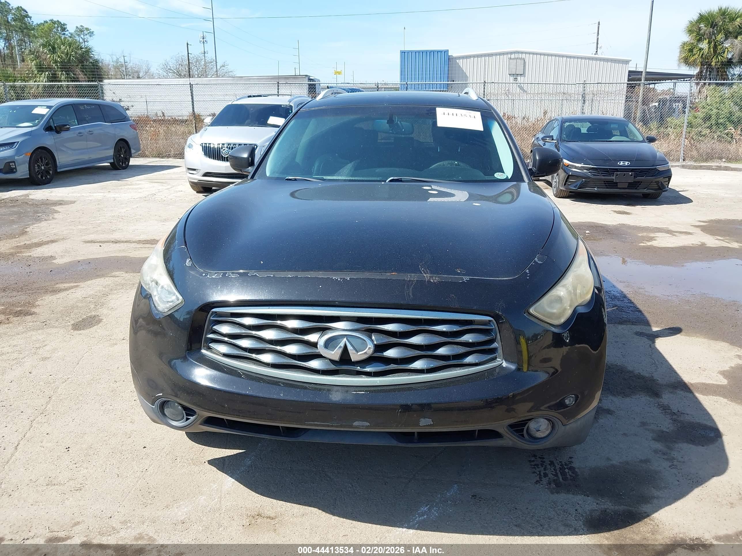 INFINITI FX35 image 6