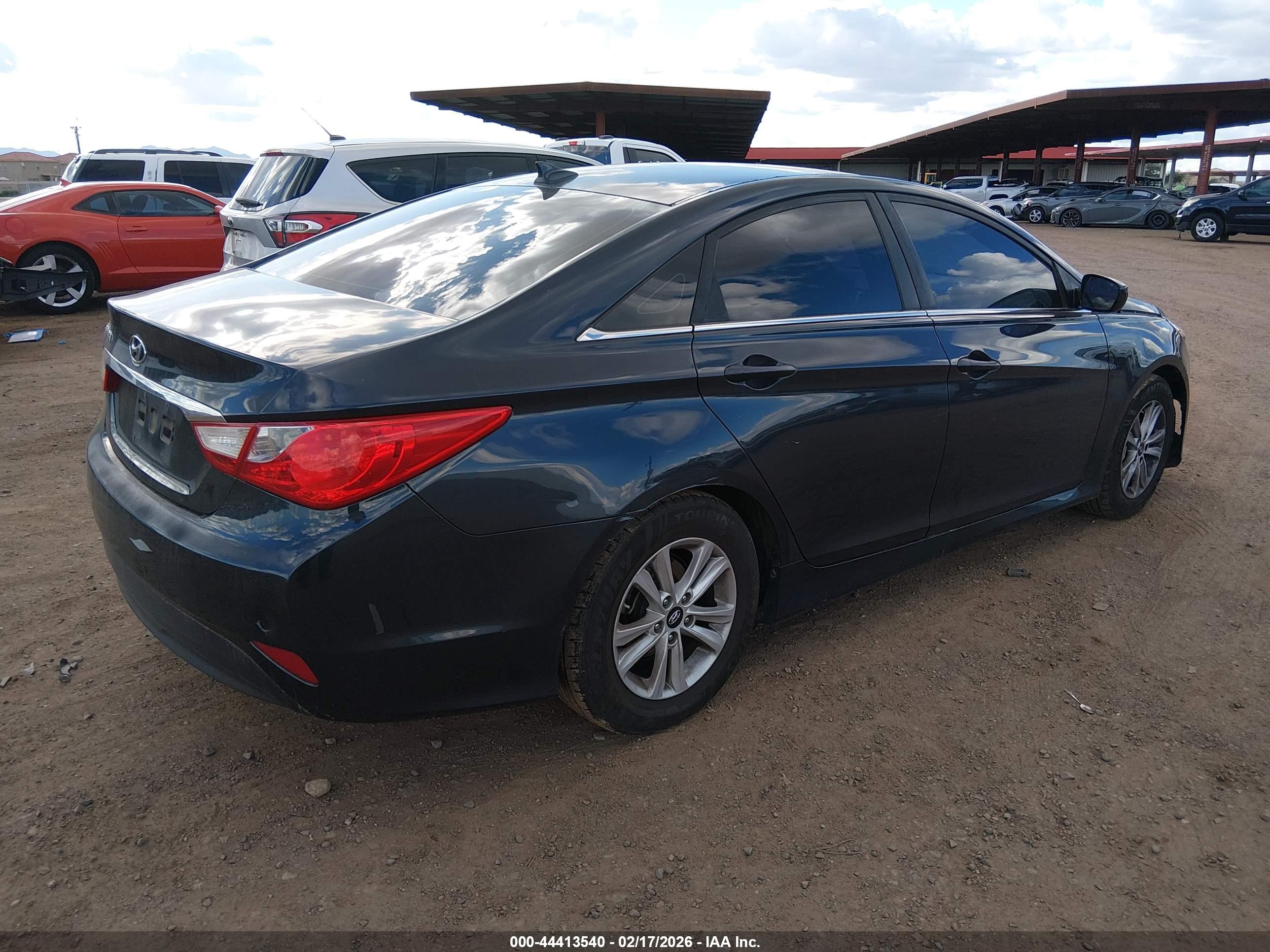 HYUNDAI SONATA image 4