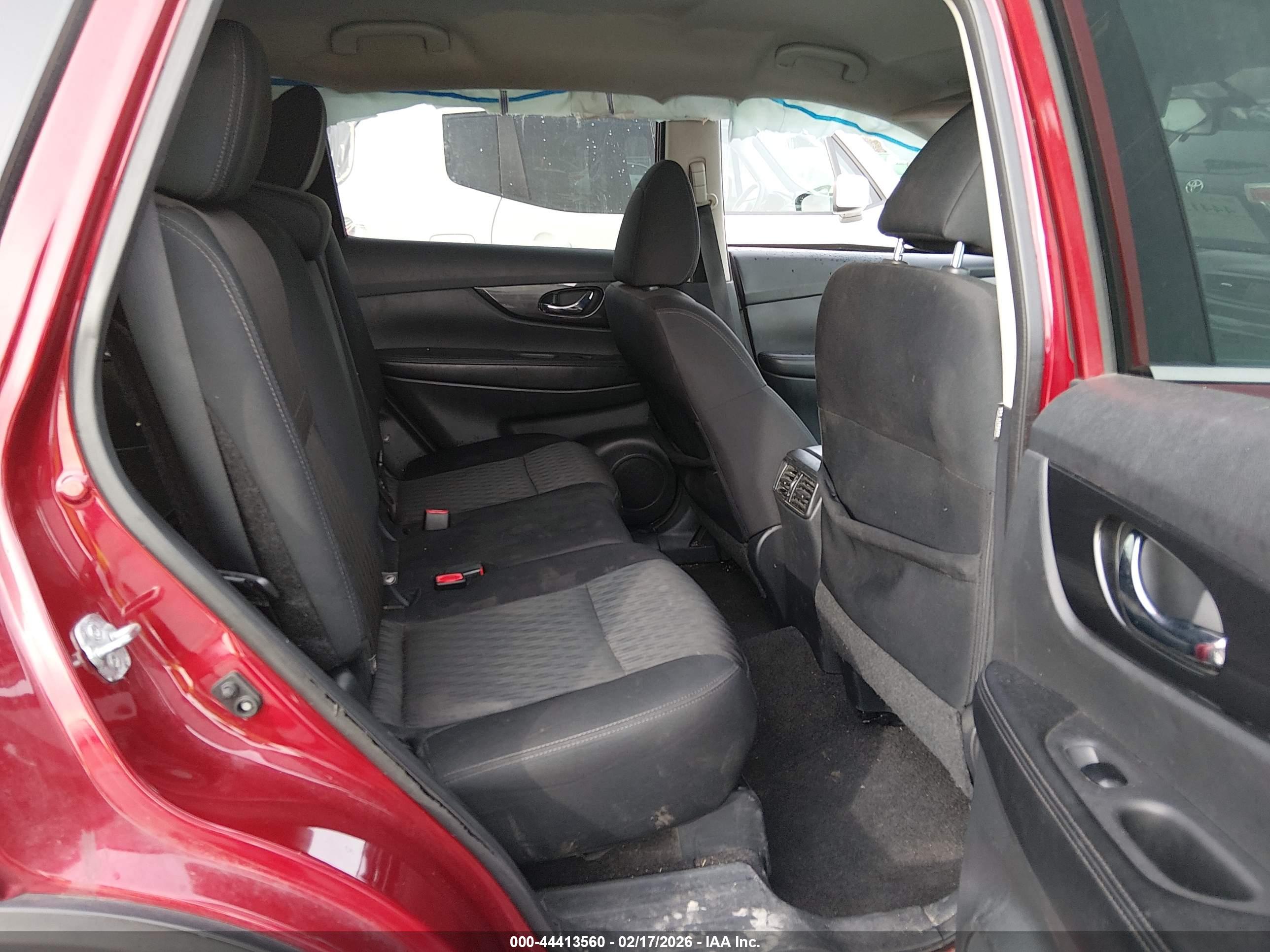 NISSAN ROGUE image 8