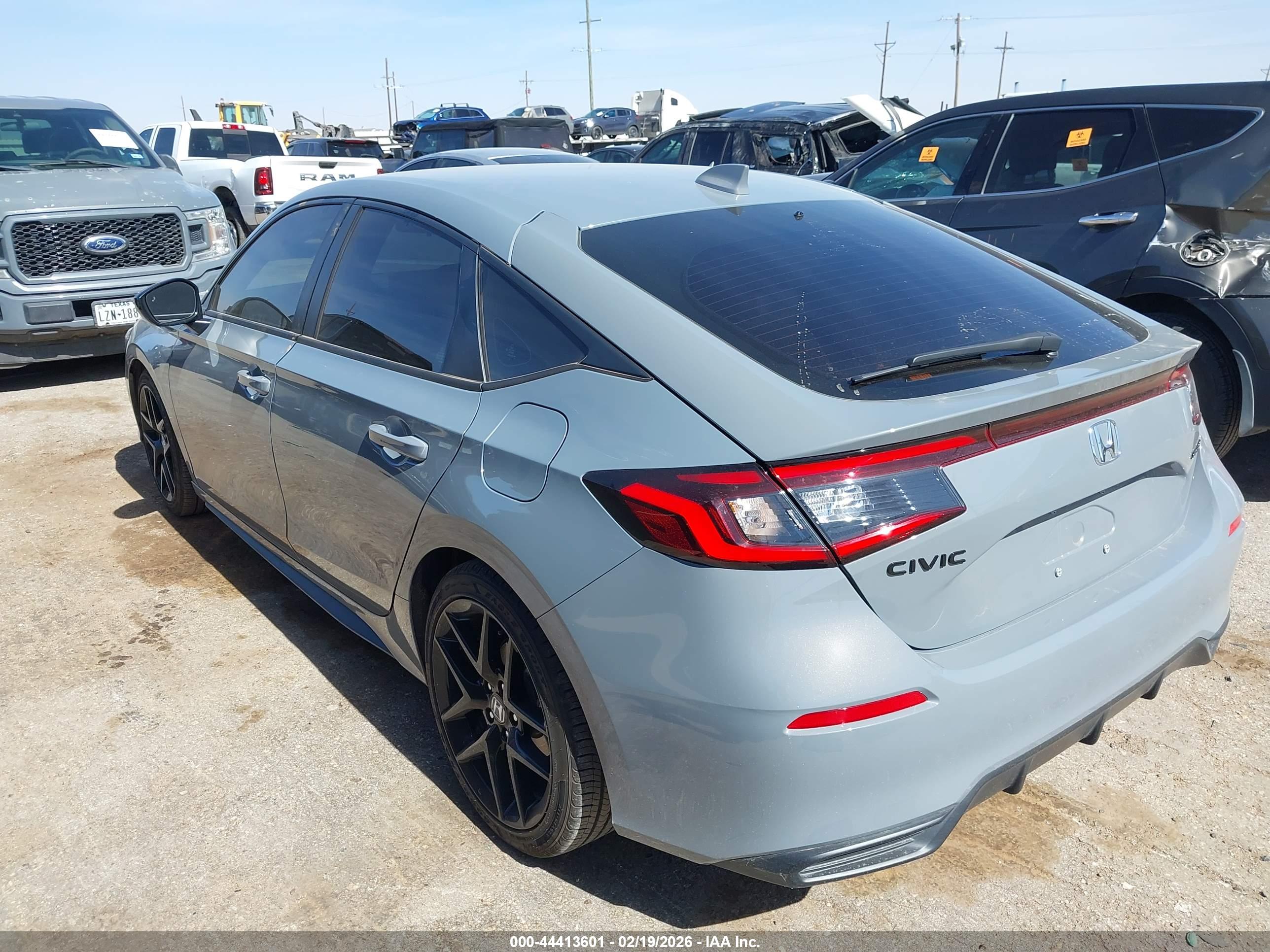 HONDA CIVIC image 3