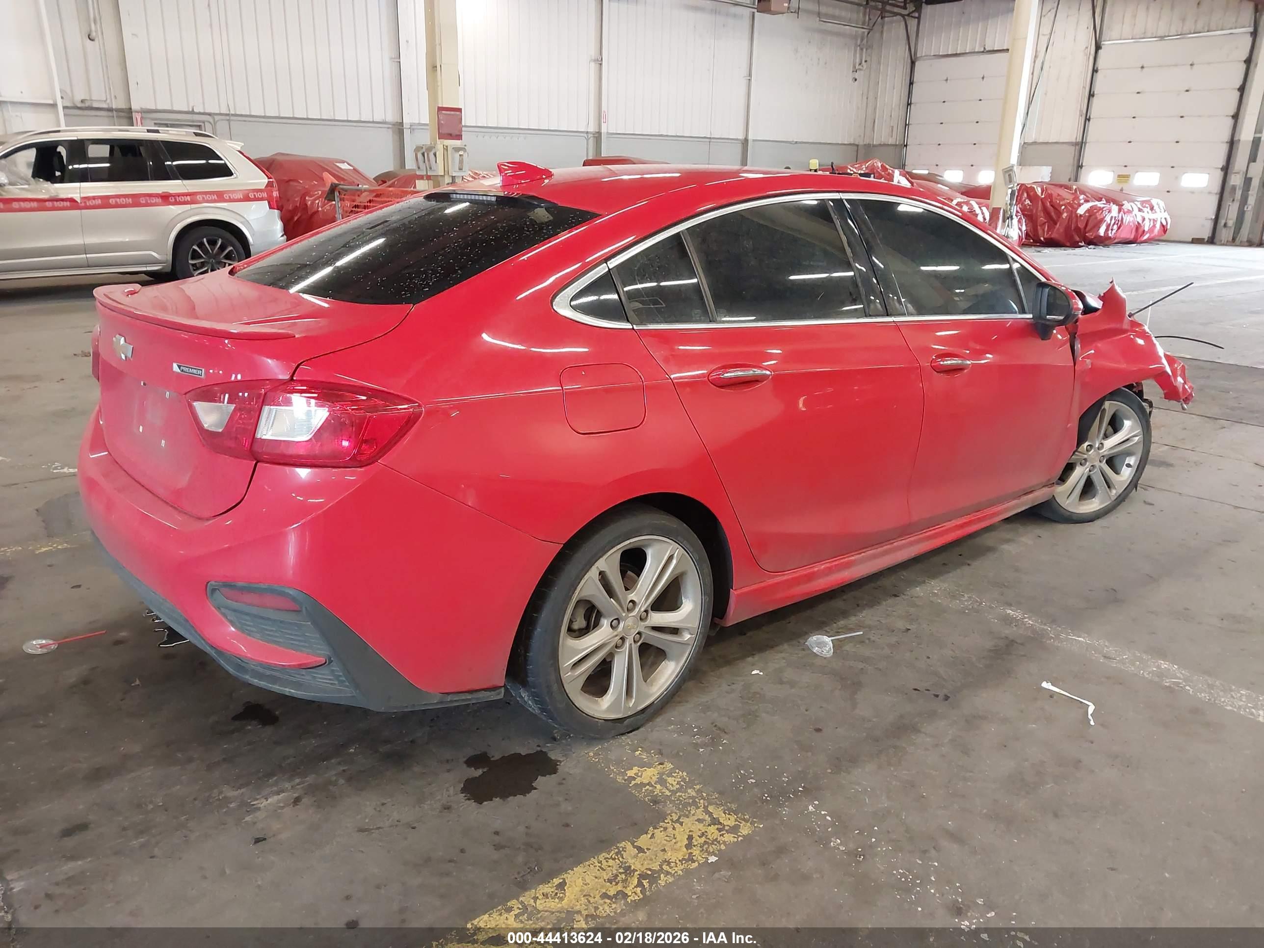 CHEVROLET CRUZE image 4