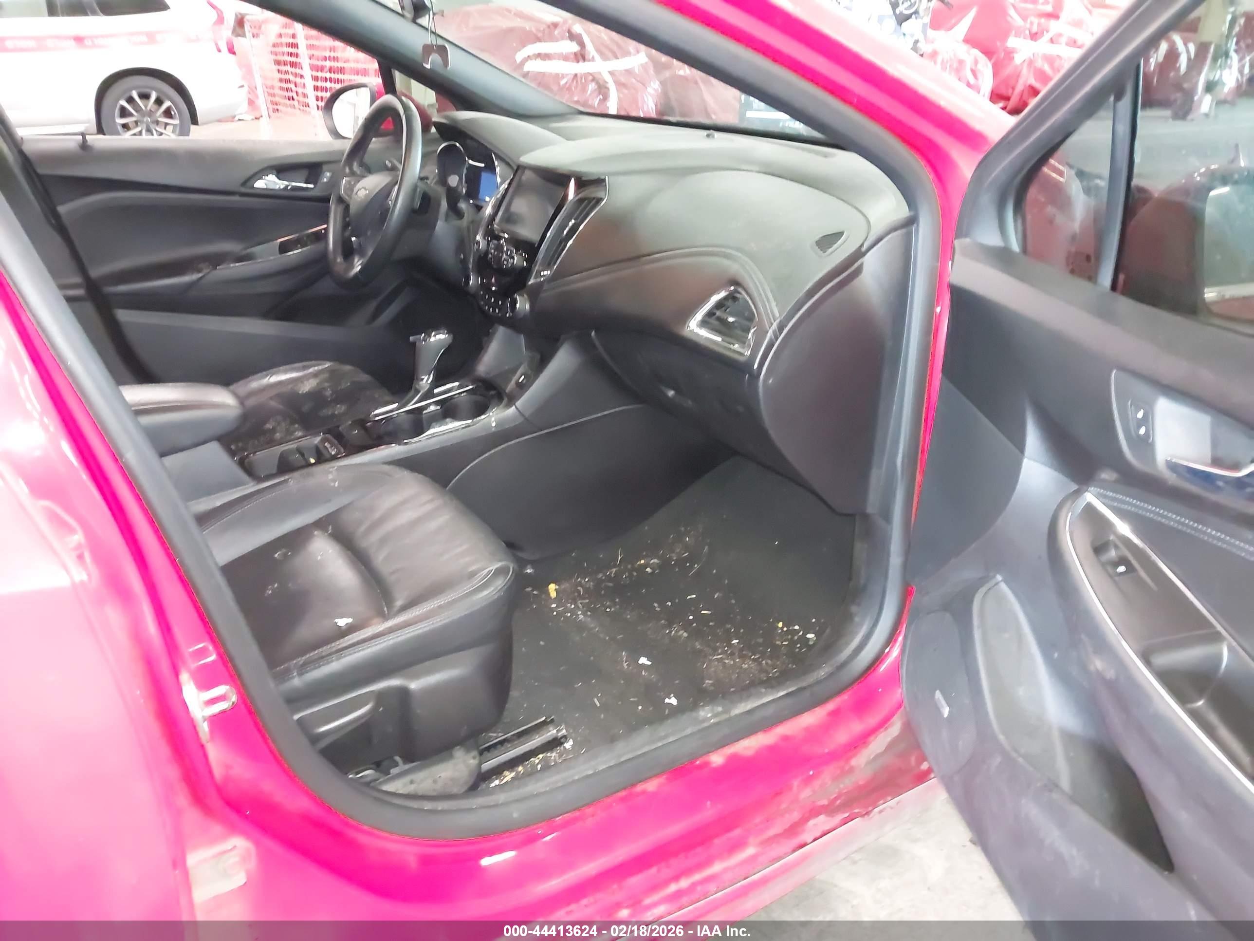 CHEVROLET CRUZE image 5