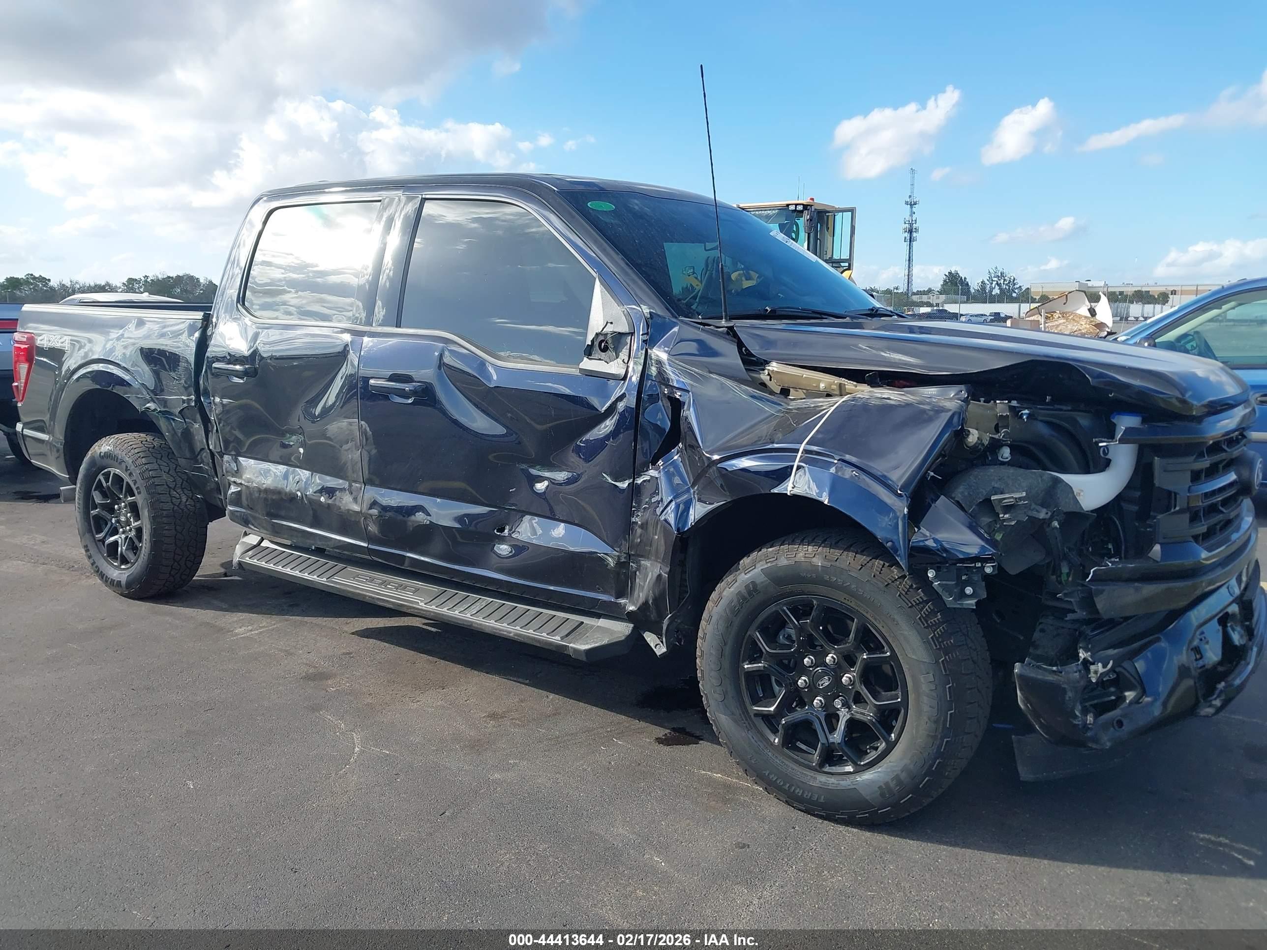 FORD F-150 image 6
