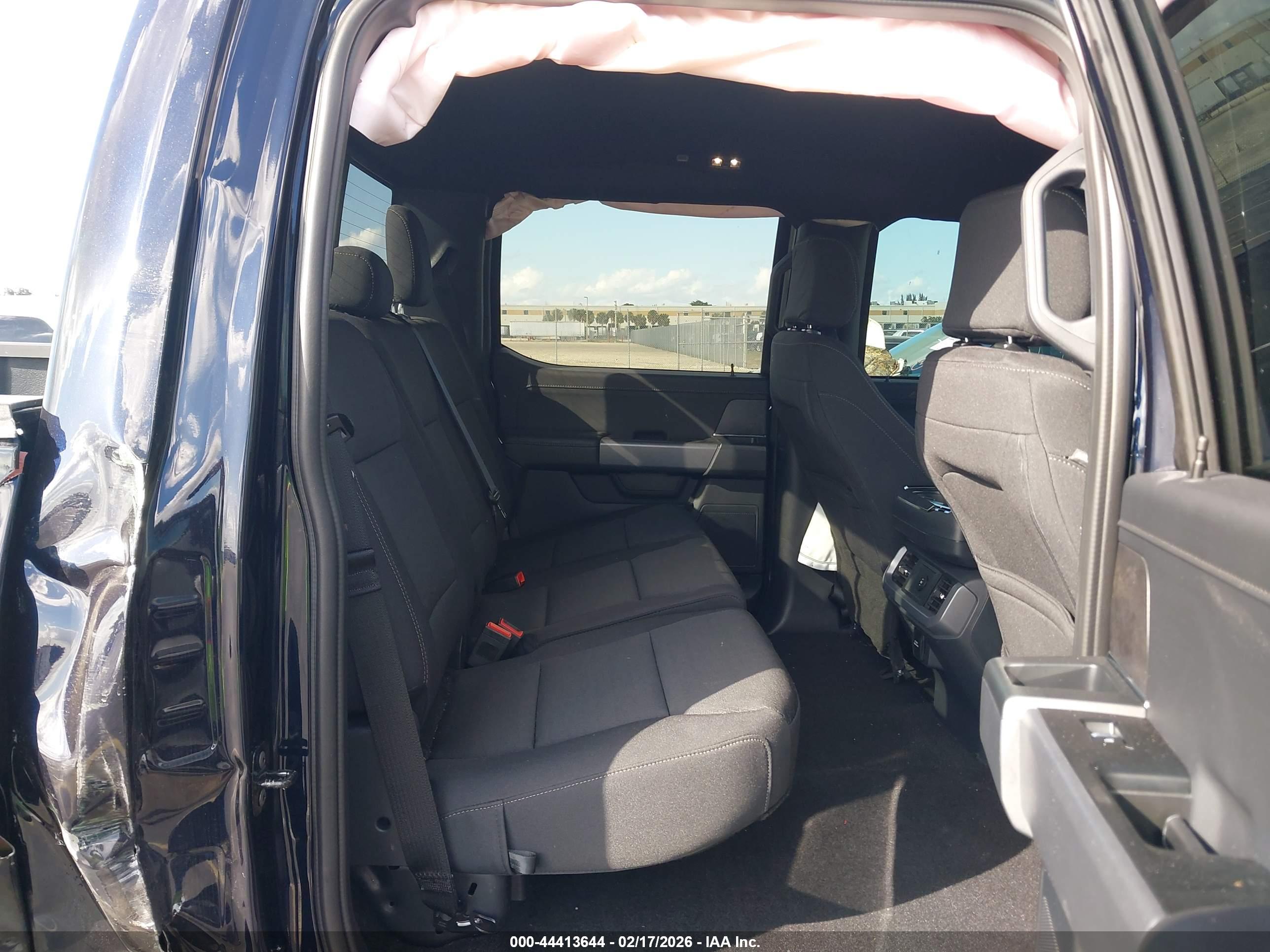 FORD F-150 image 8