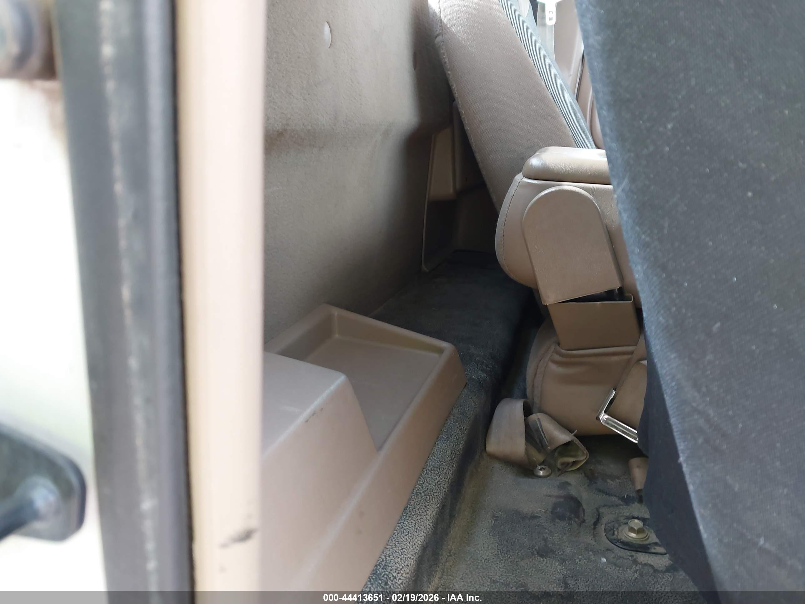 FORD RANGER image 8