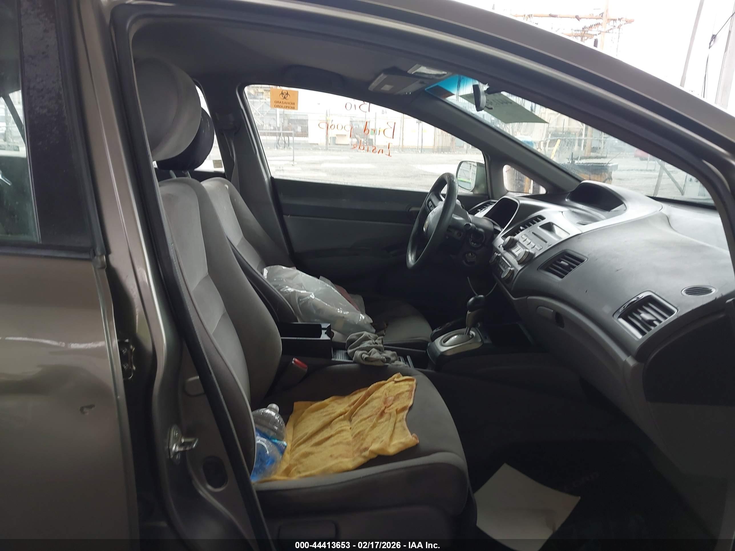 HONDA CIVIC image 5