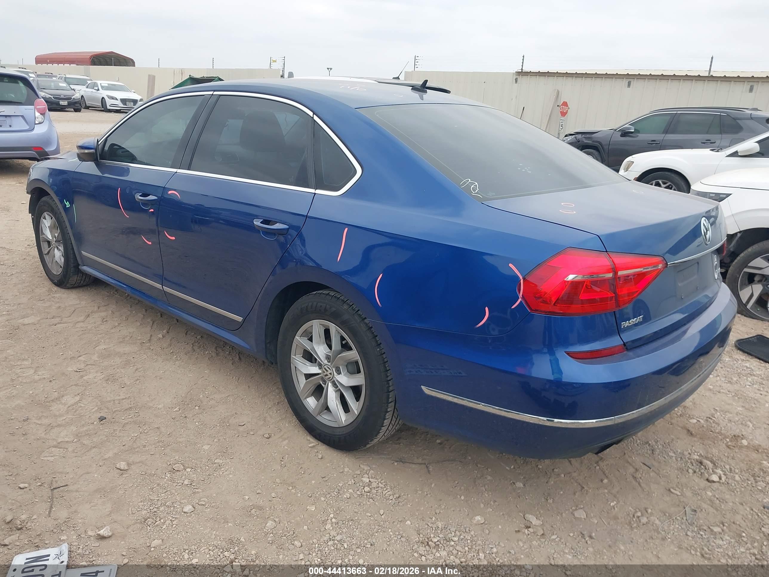VOLKSWAGEN PASSAT image 3