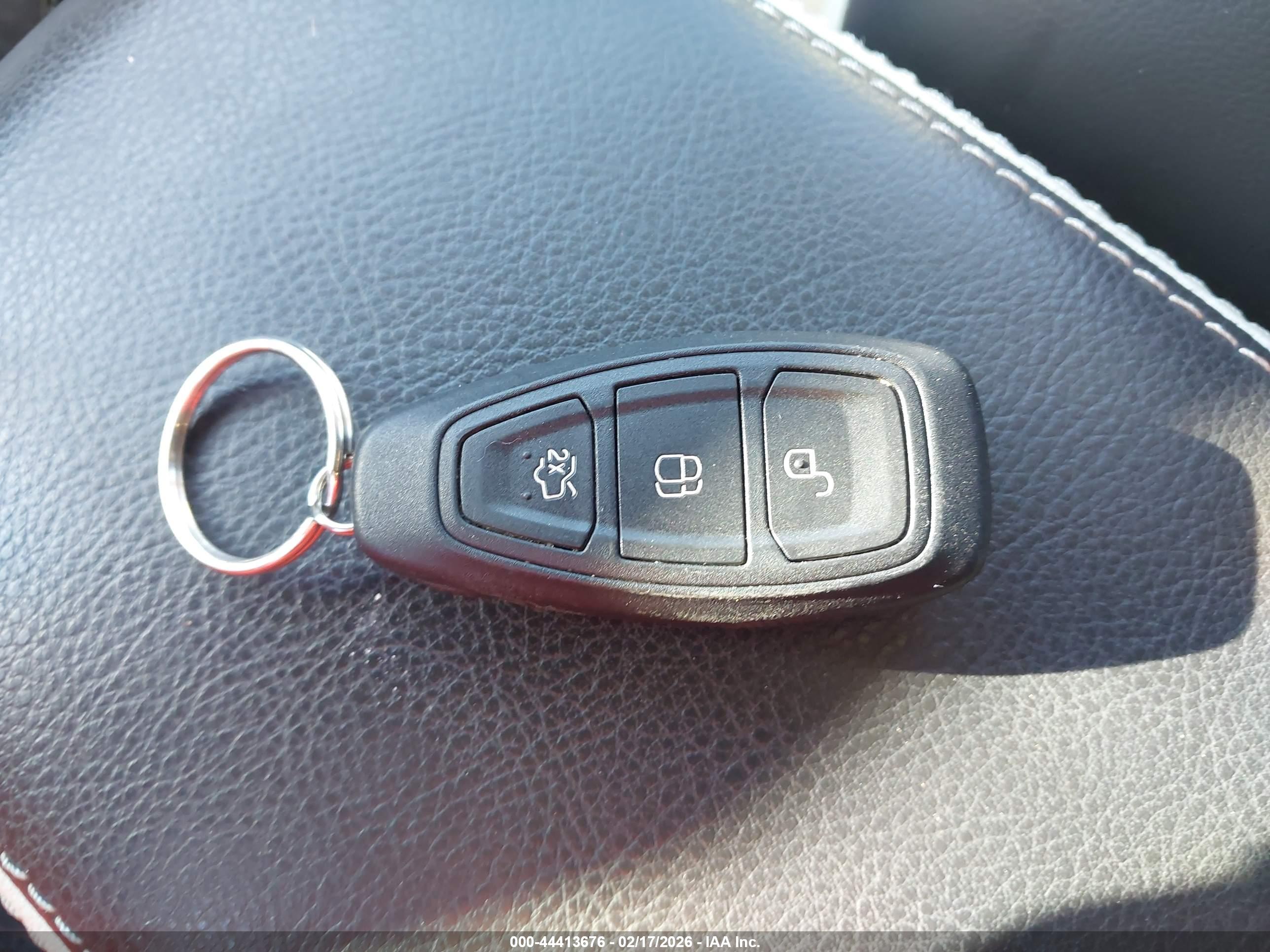 FORD FOCUS image 11