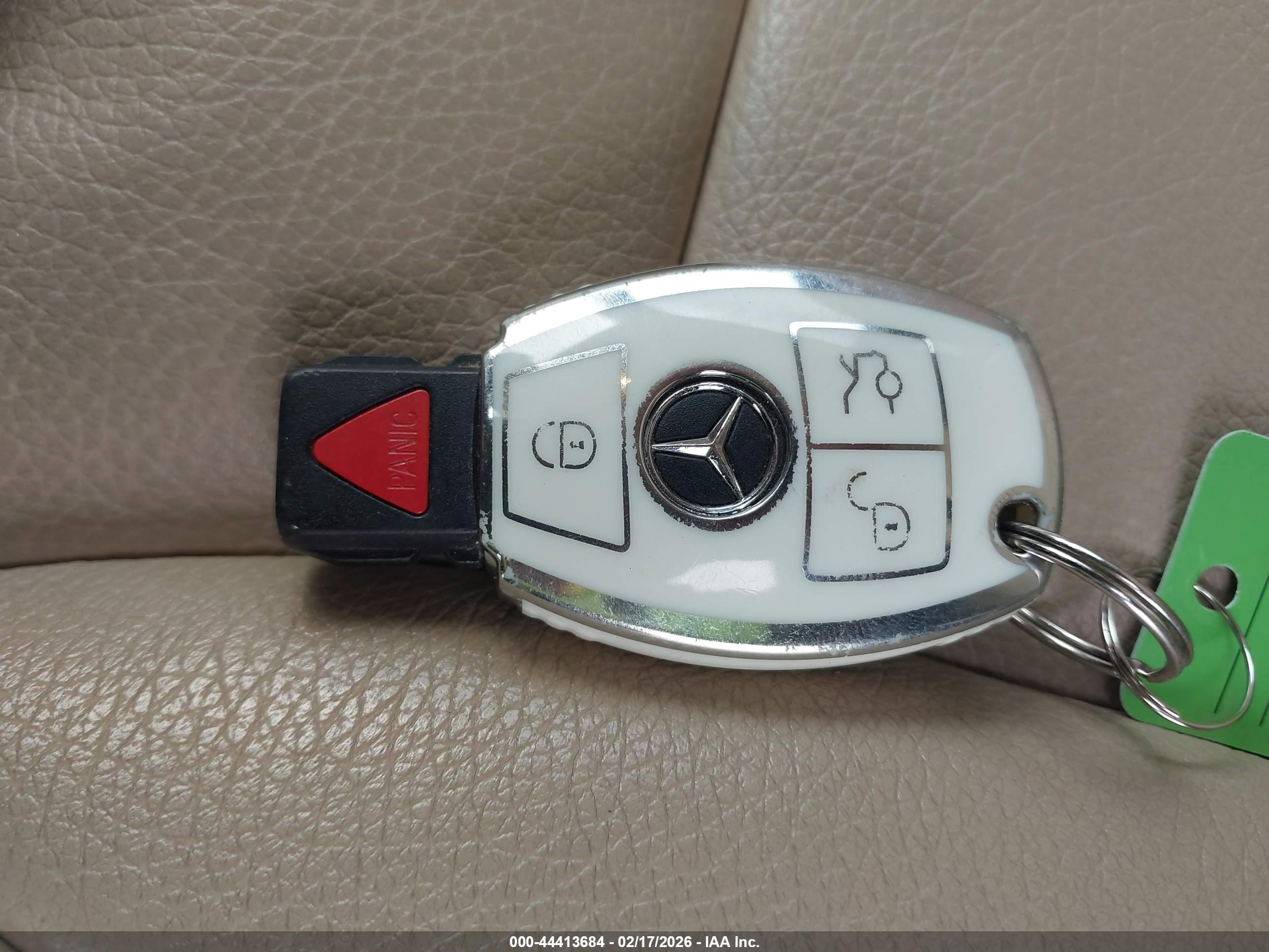 MERCEDES-BENZ GLS image 11