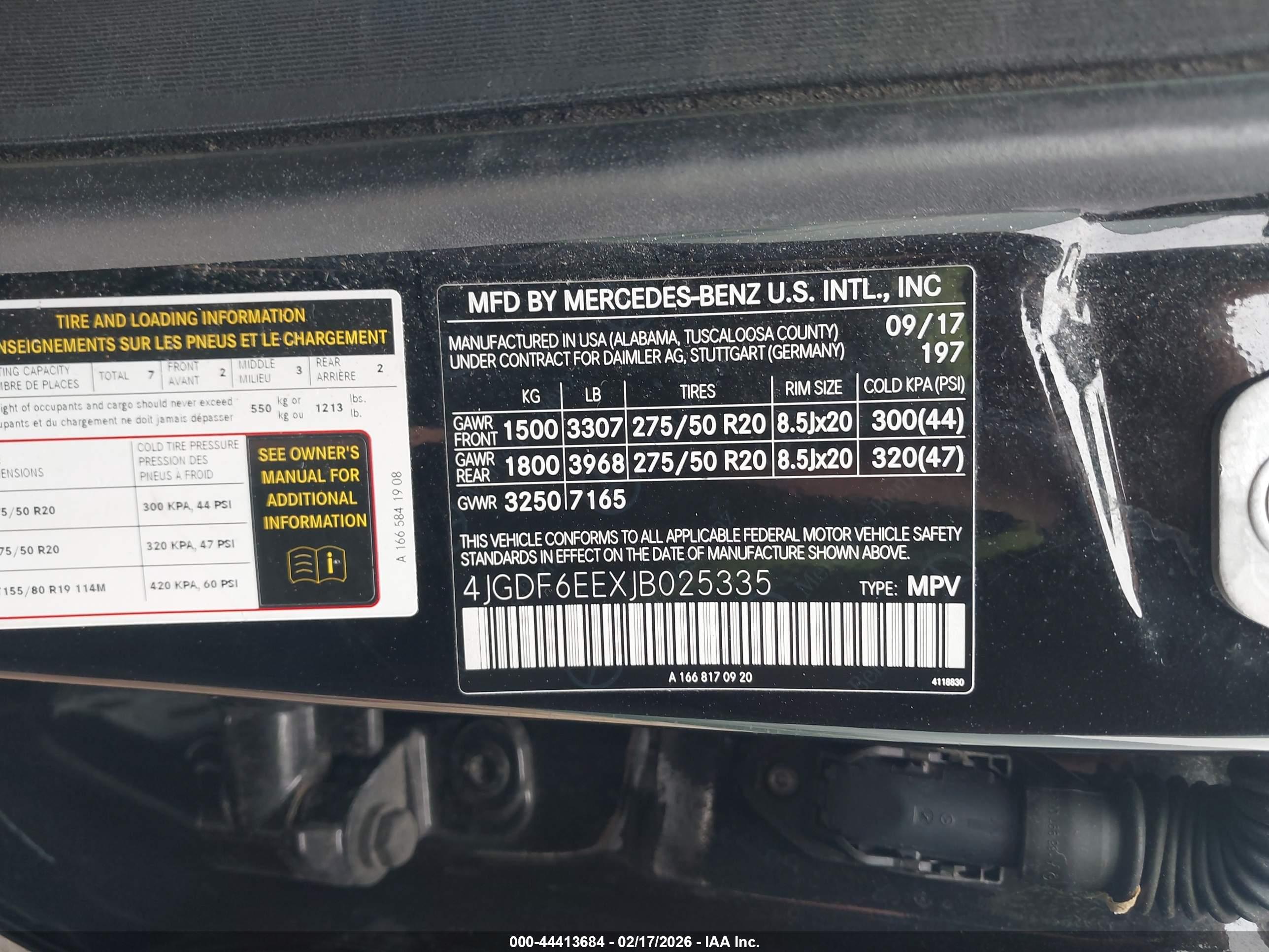 MERCEDES-BENZ GLS image 9