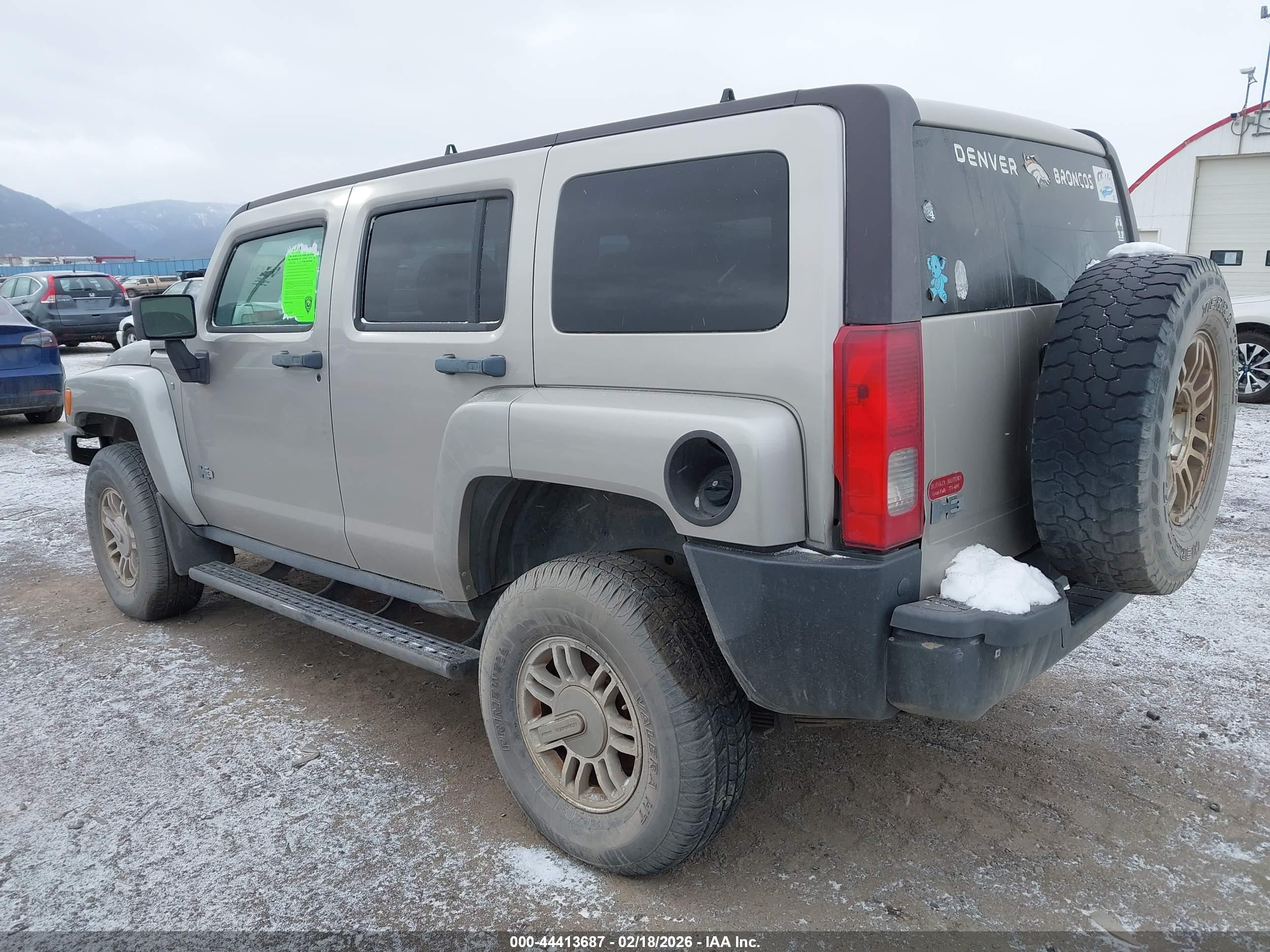 HUMMER H3 image 3