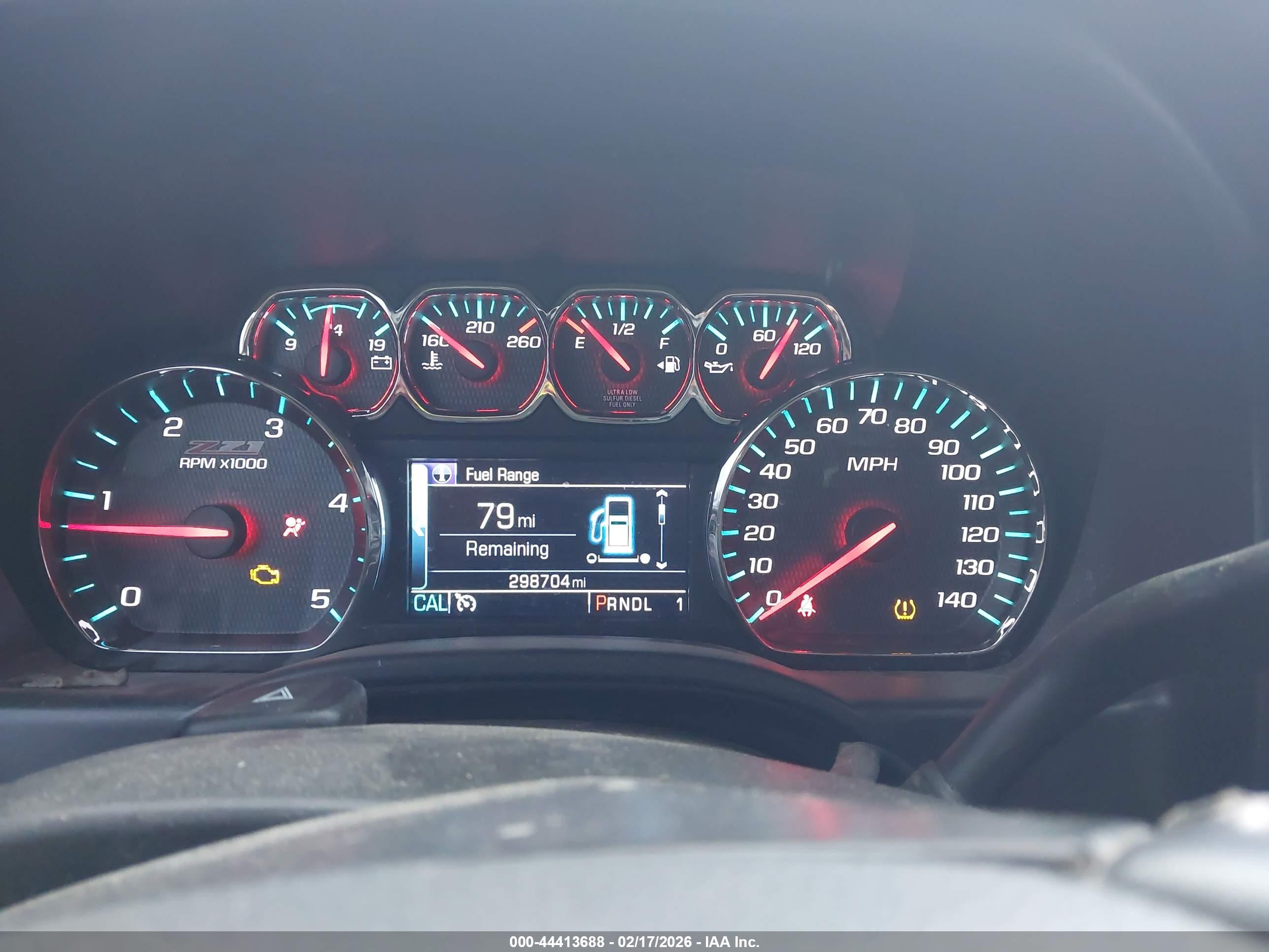 CHEVROLET SILVERADO image 7