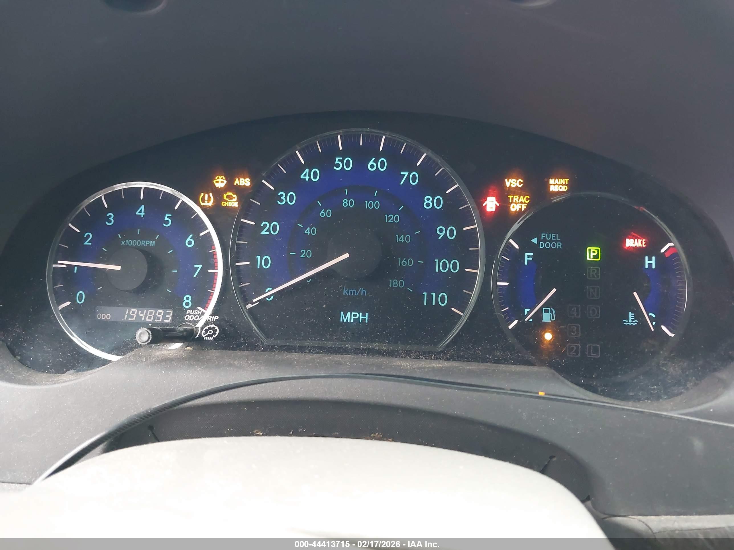 TOYOTA SIENNA image 7