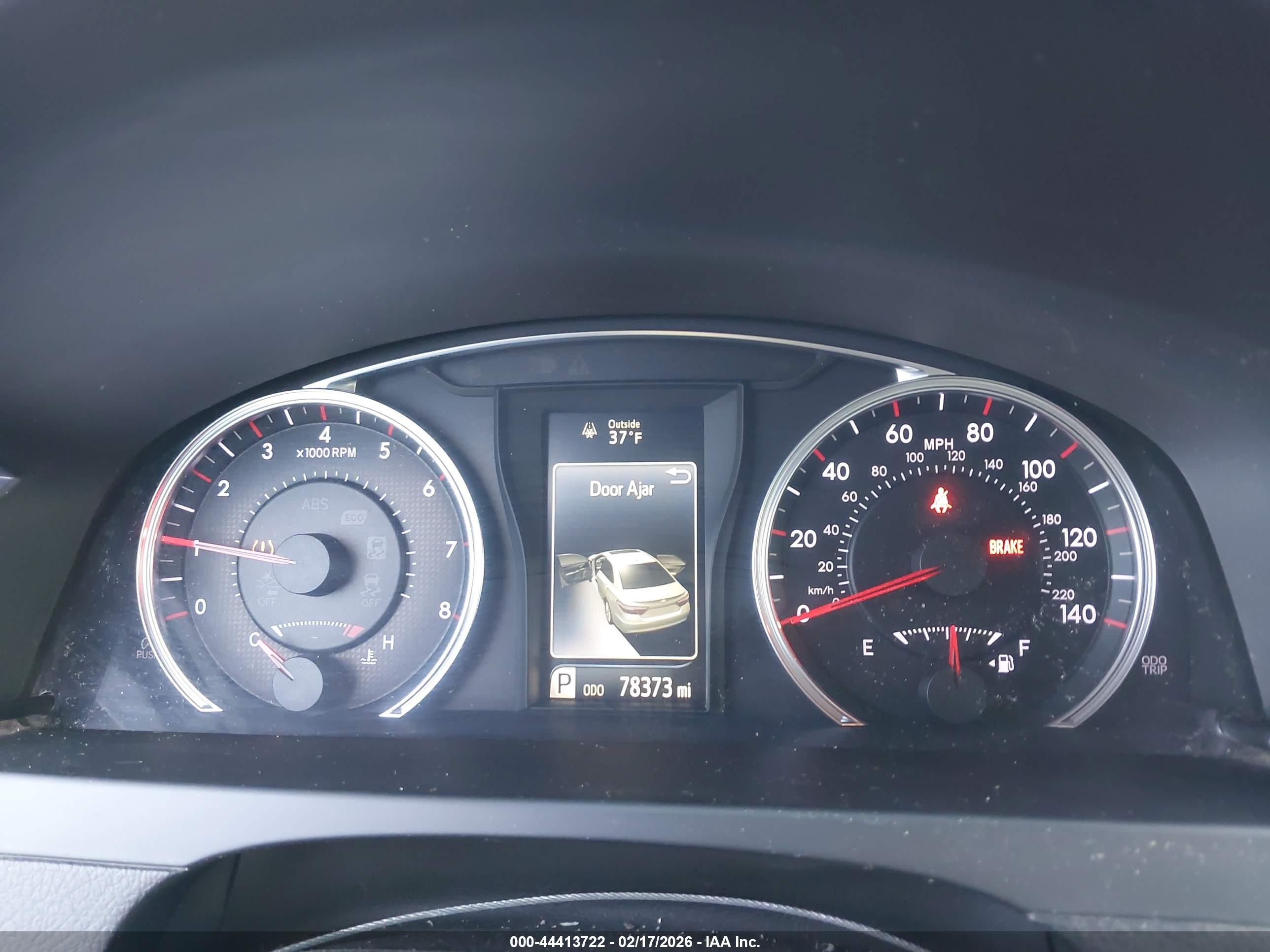 TOYOTA CAMRY image 7