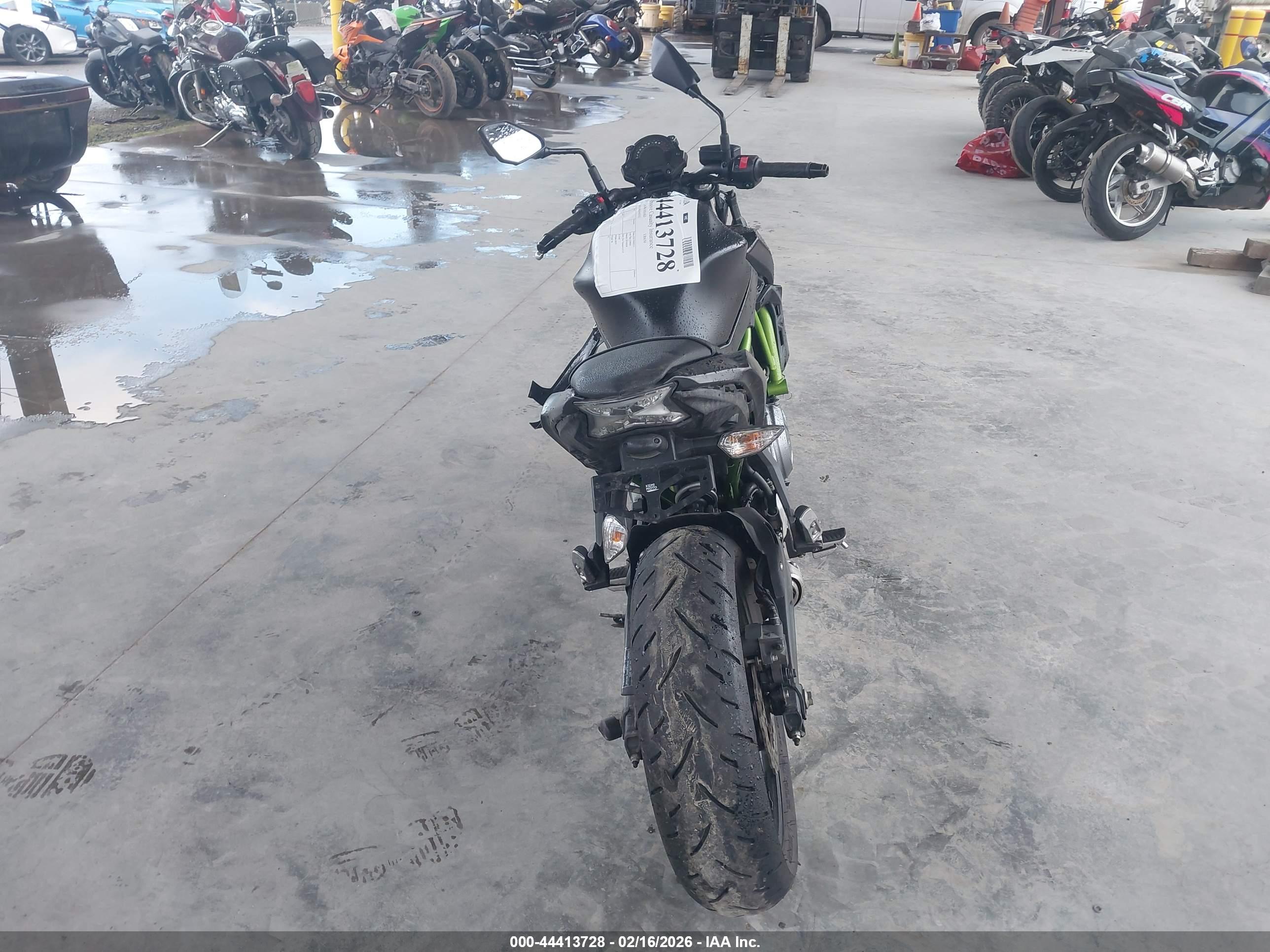 KAWASAKI ER650 image 6