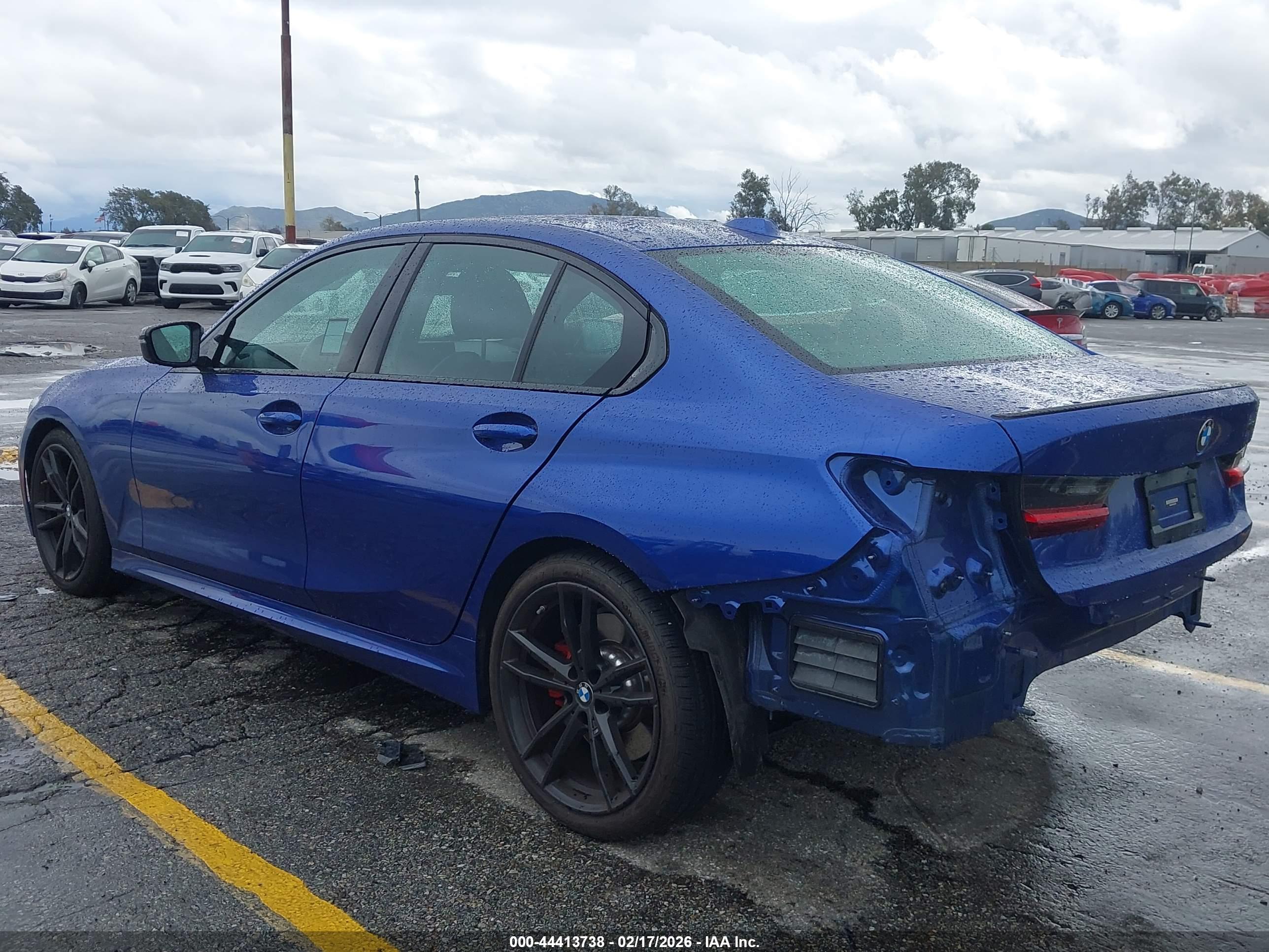 BMW 3 image 3