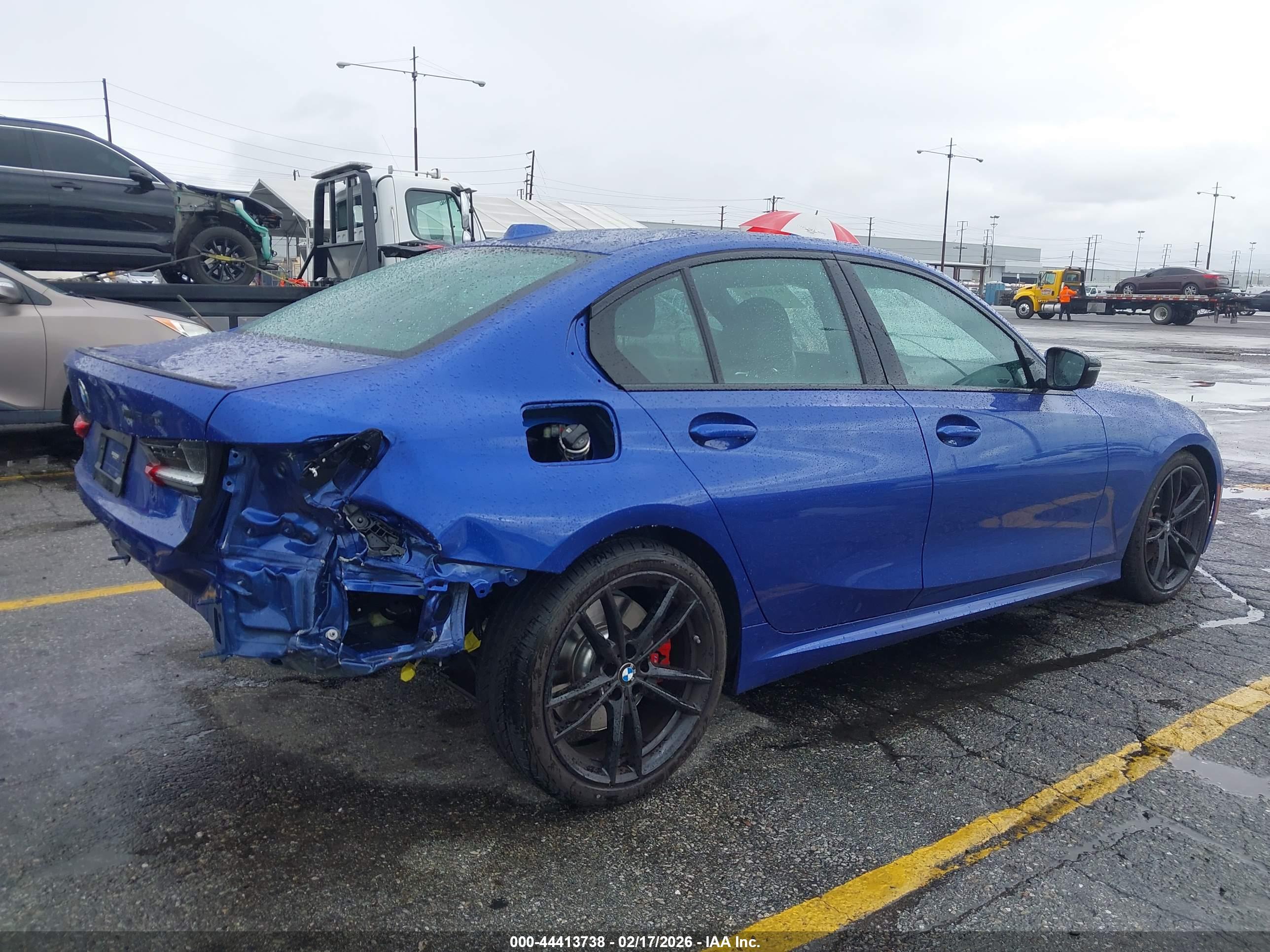 BMW 3 image 4