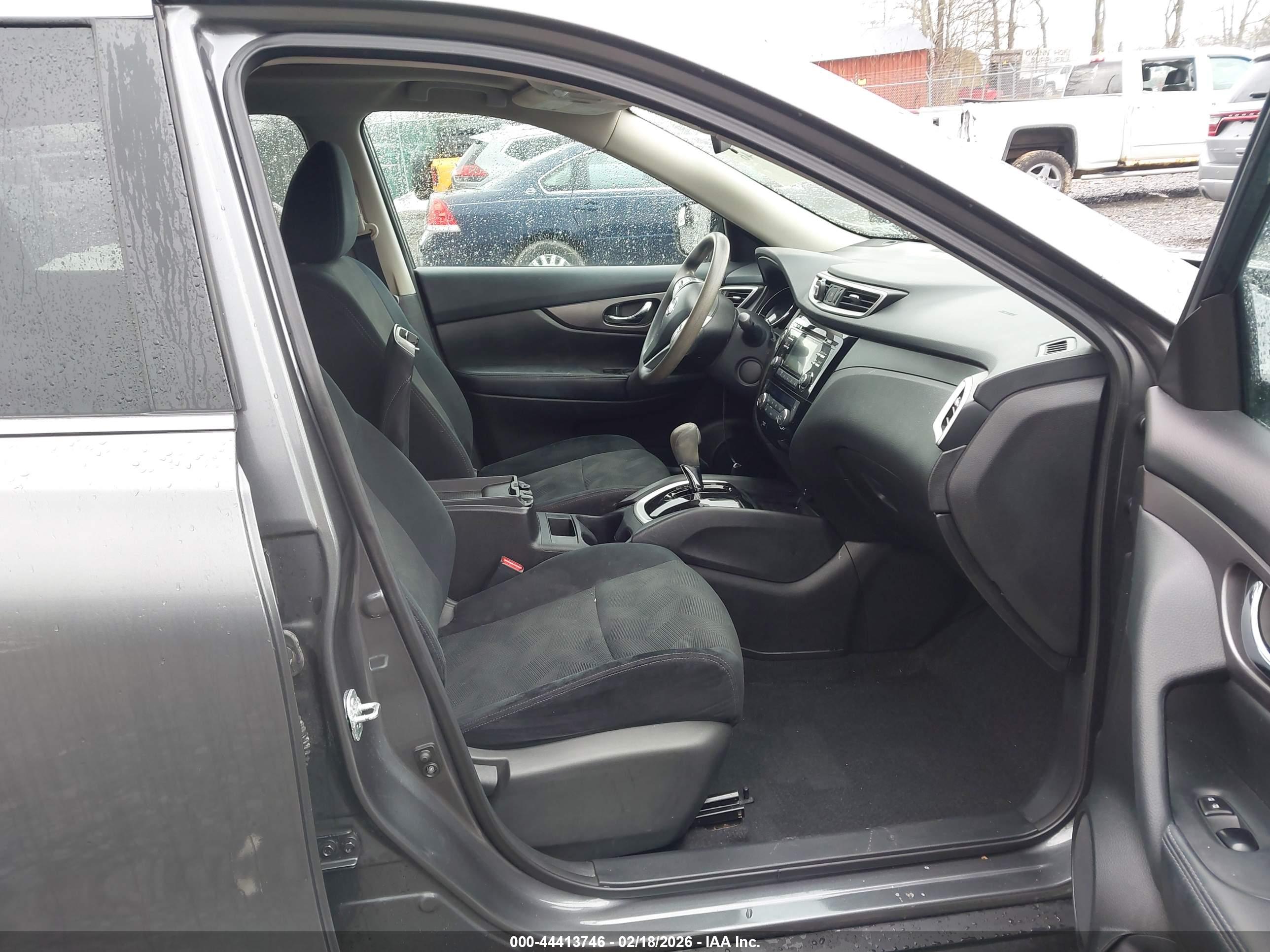 NISSAN ROGUE image 5