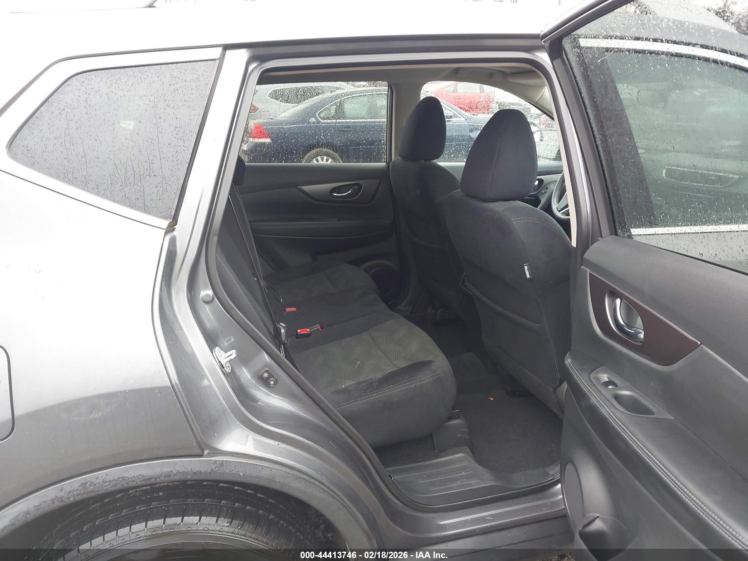 NISSAN ROGUE image 8