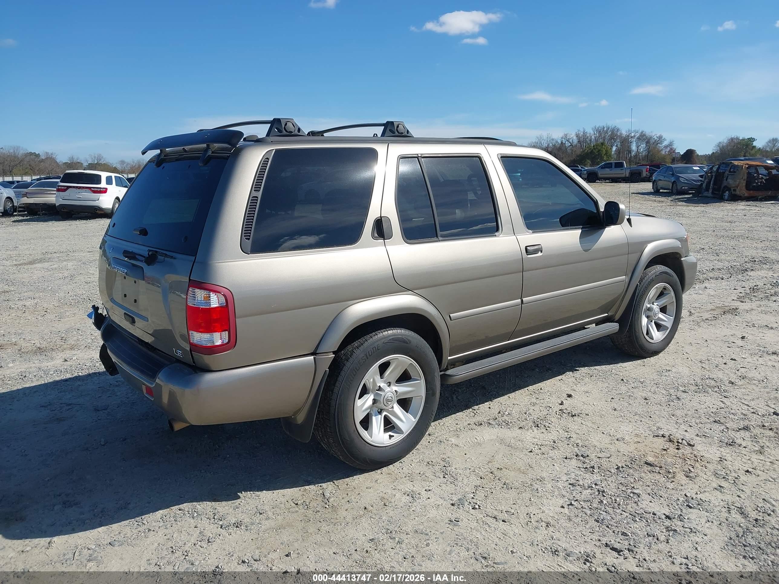 NISSAN PATHFINDER image 4