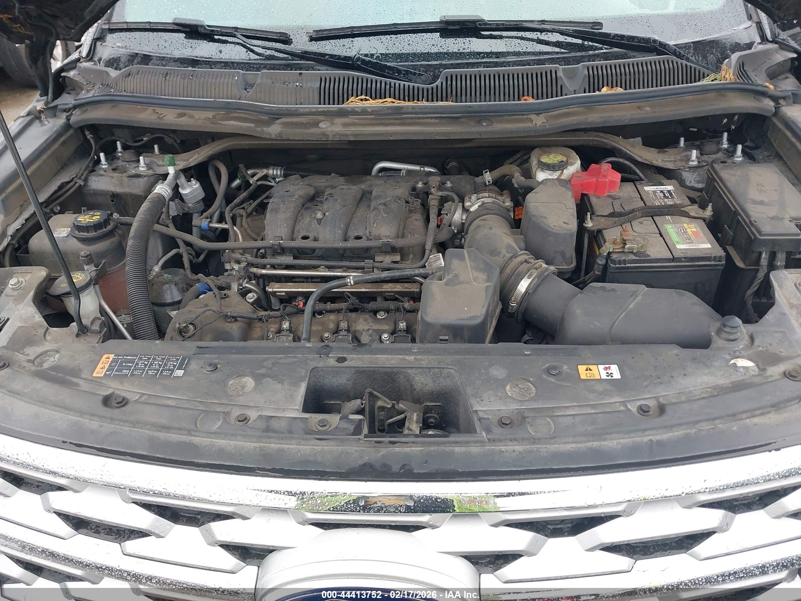 FORD EXPLORER image 10