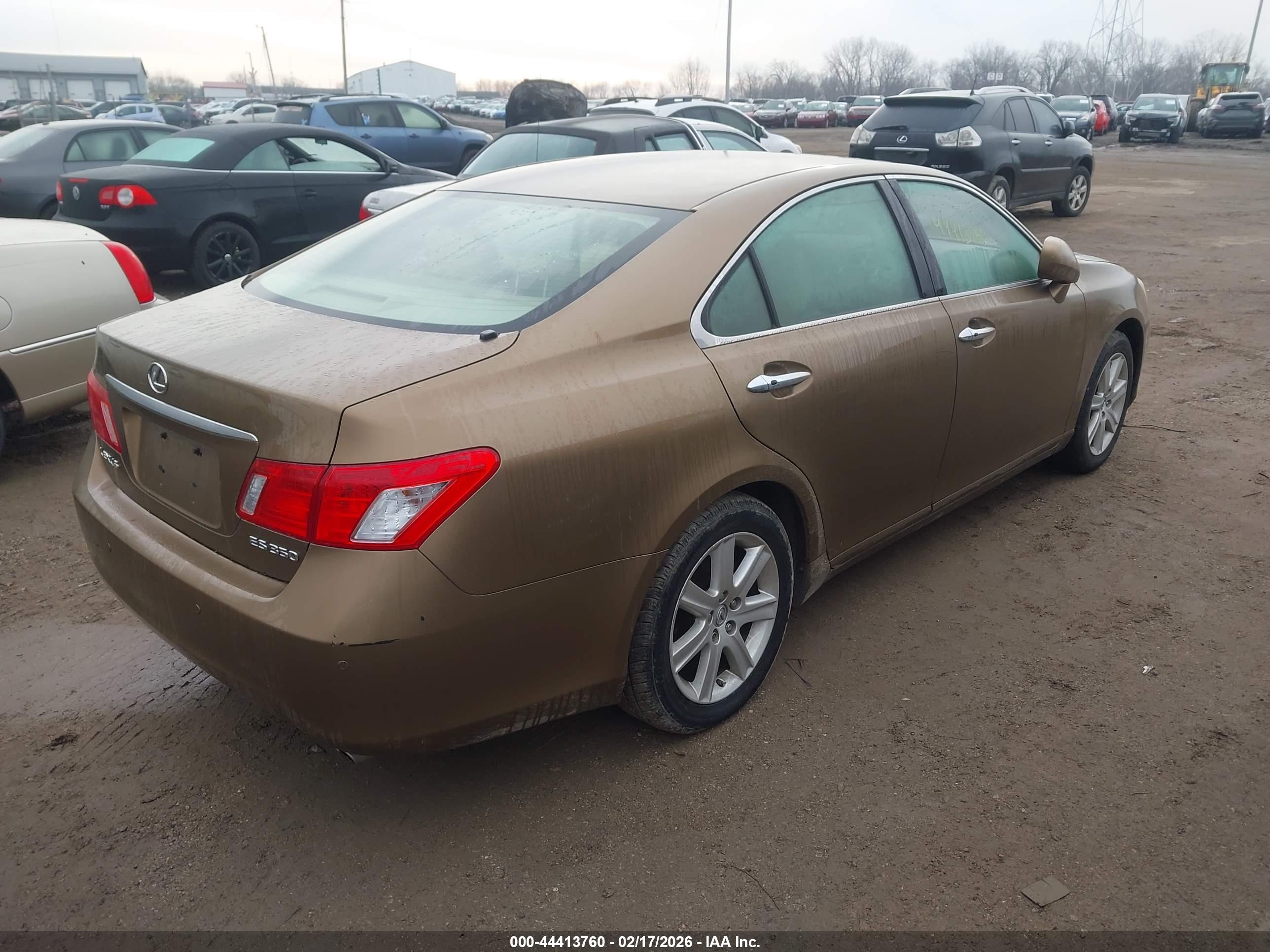 LEXUS ES image 4