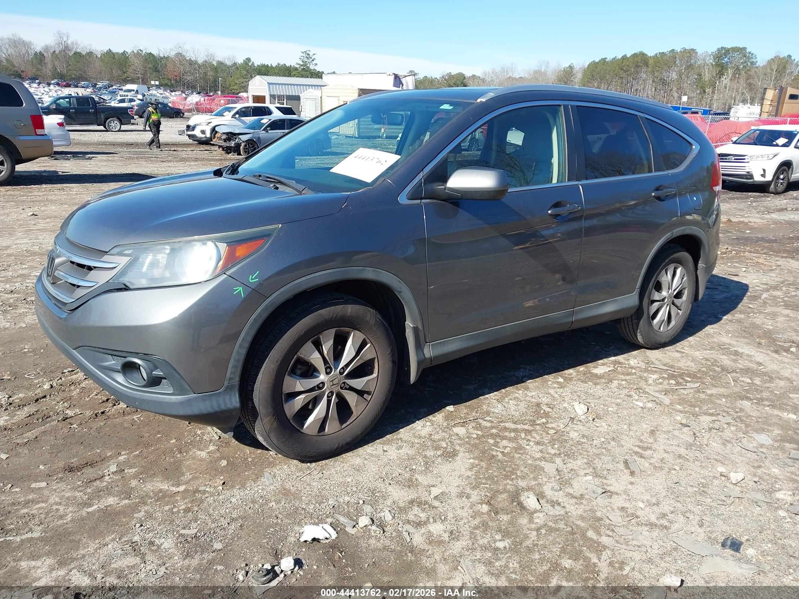HONDA CR-V image 2