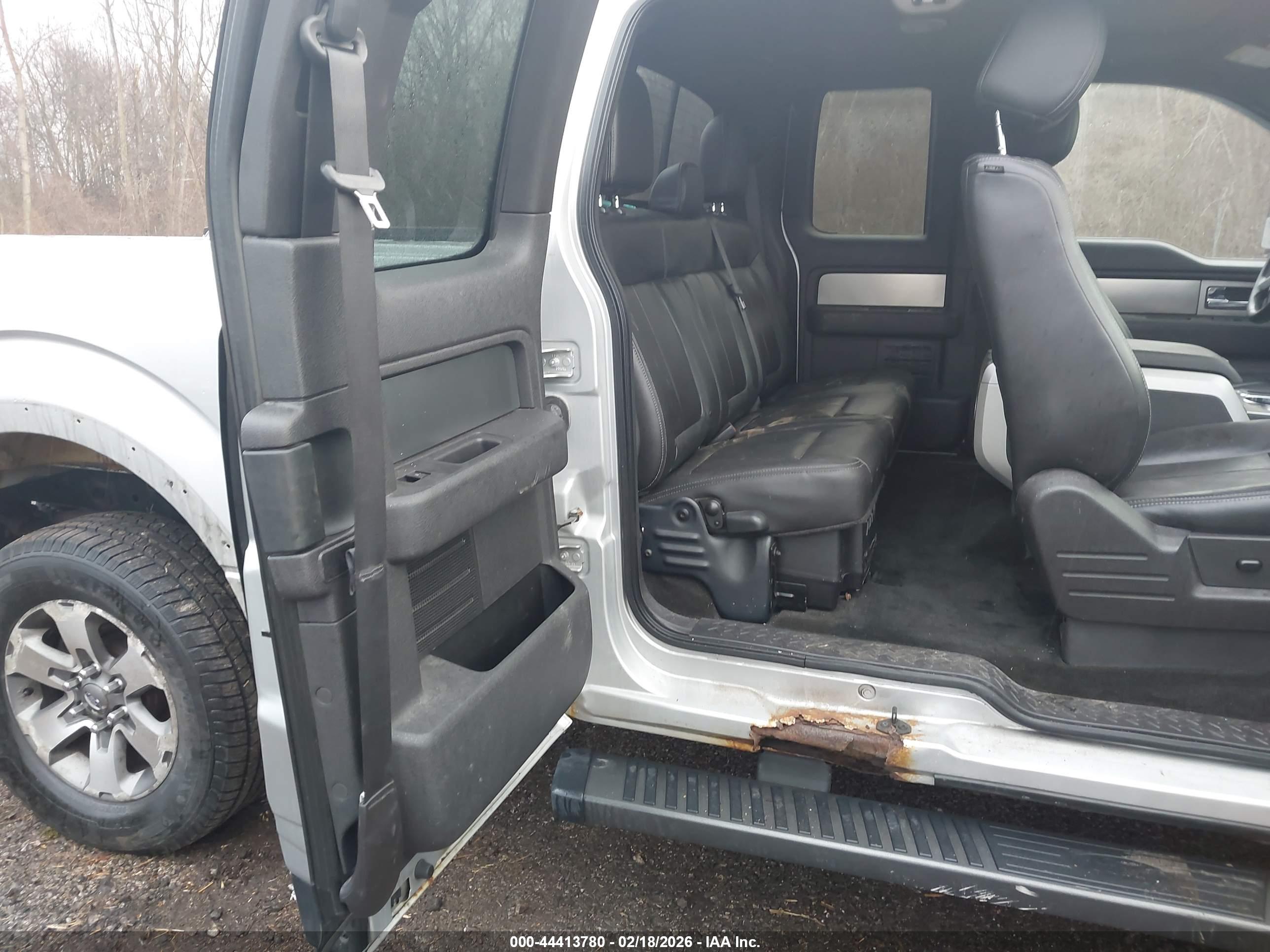 FORD F-150 image 8