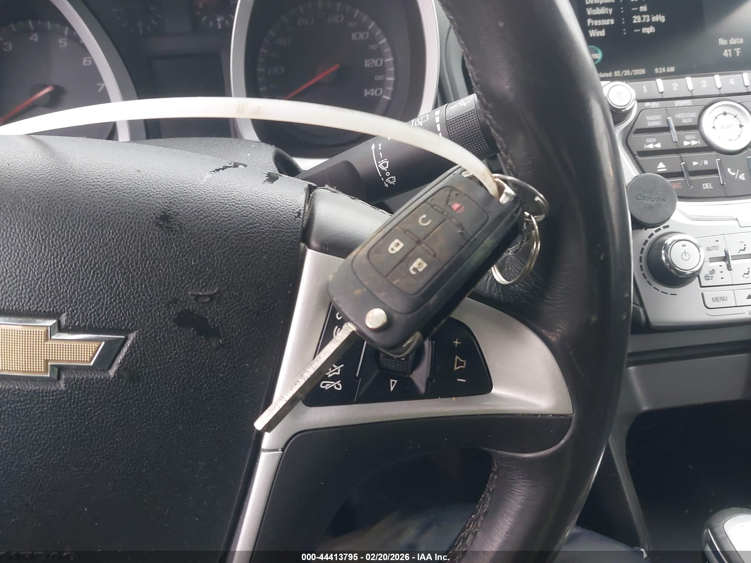 CHEVROLET EQUINOX image 11