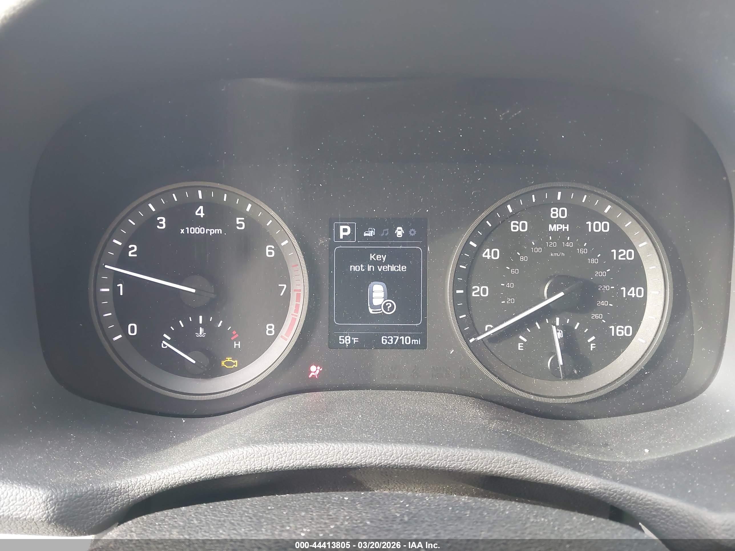 HYUNDAI TUCSON image 7