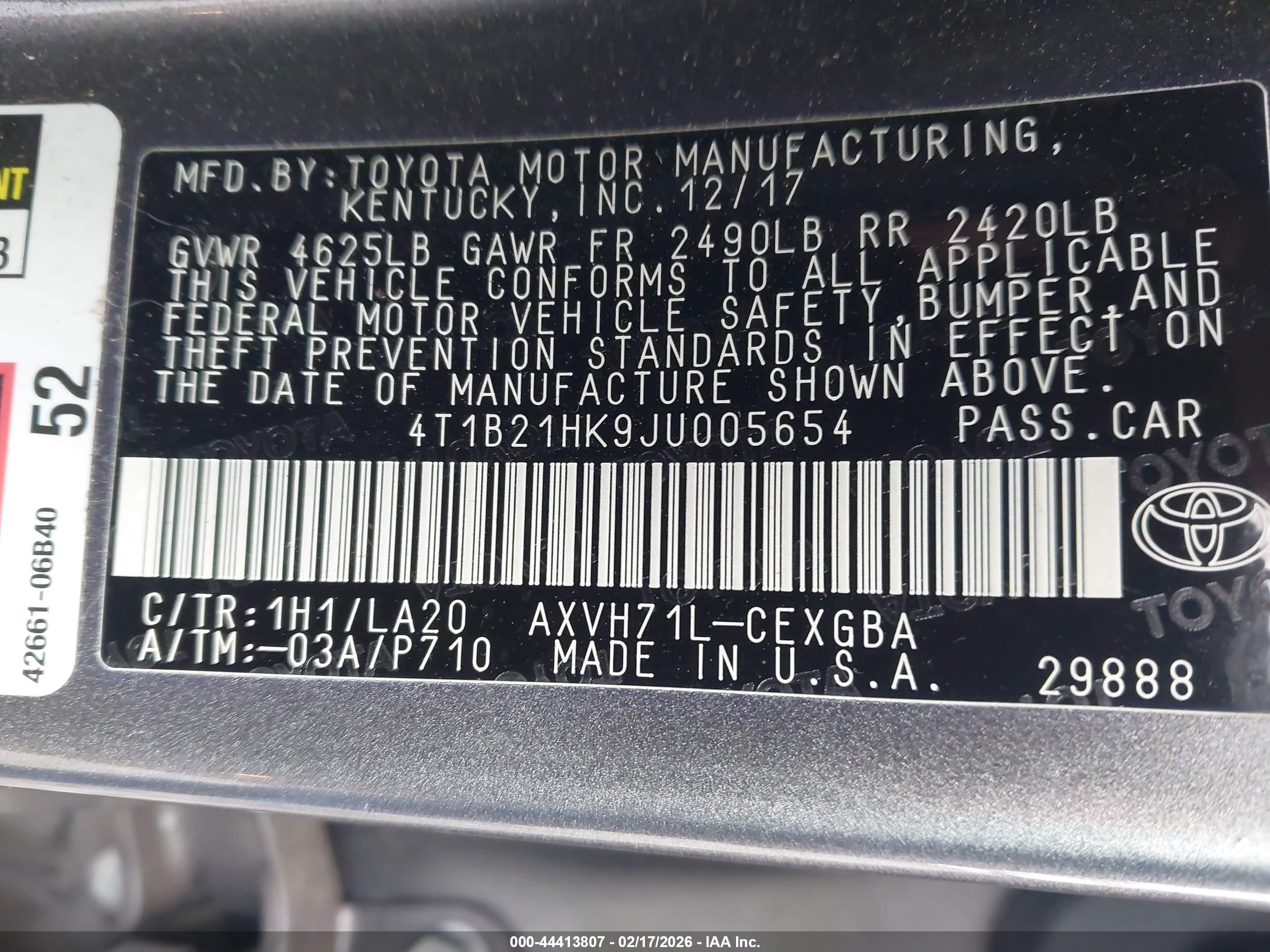 TOYOTA CAMRY image 9