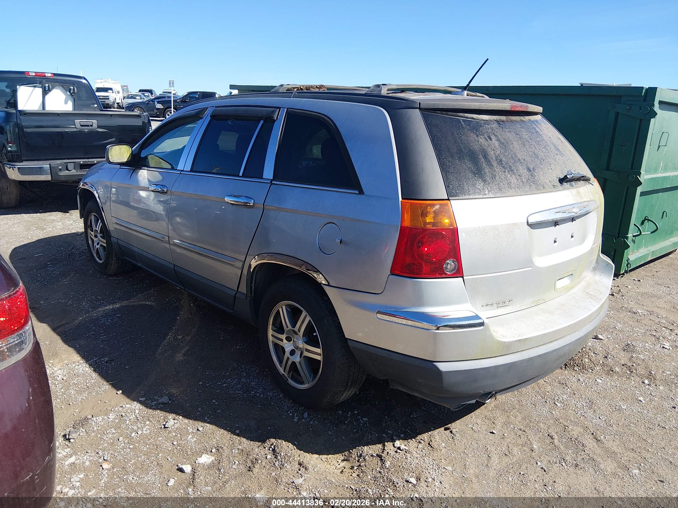 CHRYSLER PACIFICA image 3