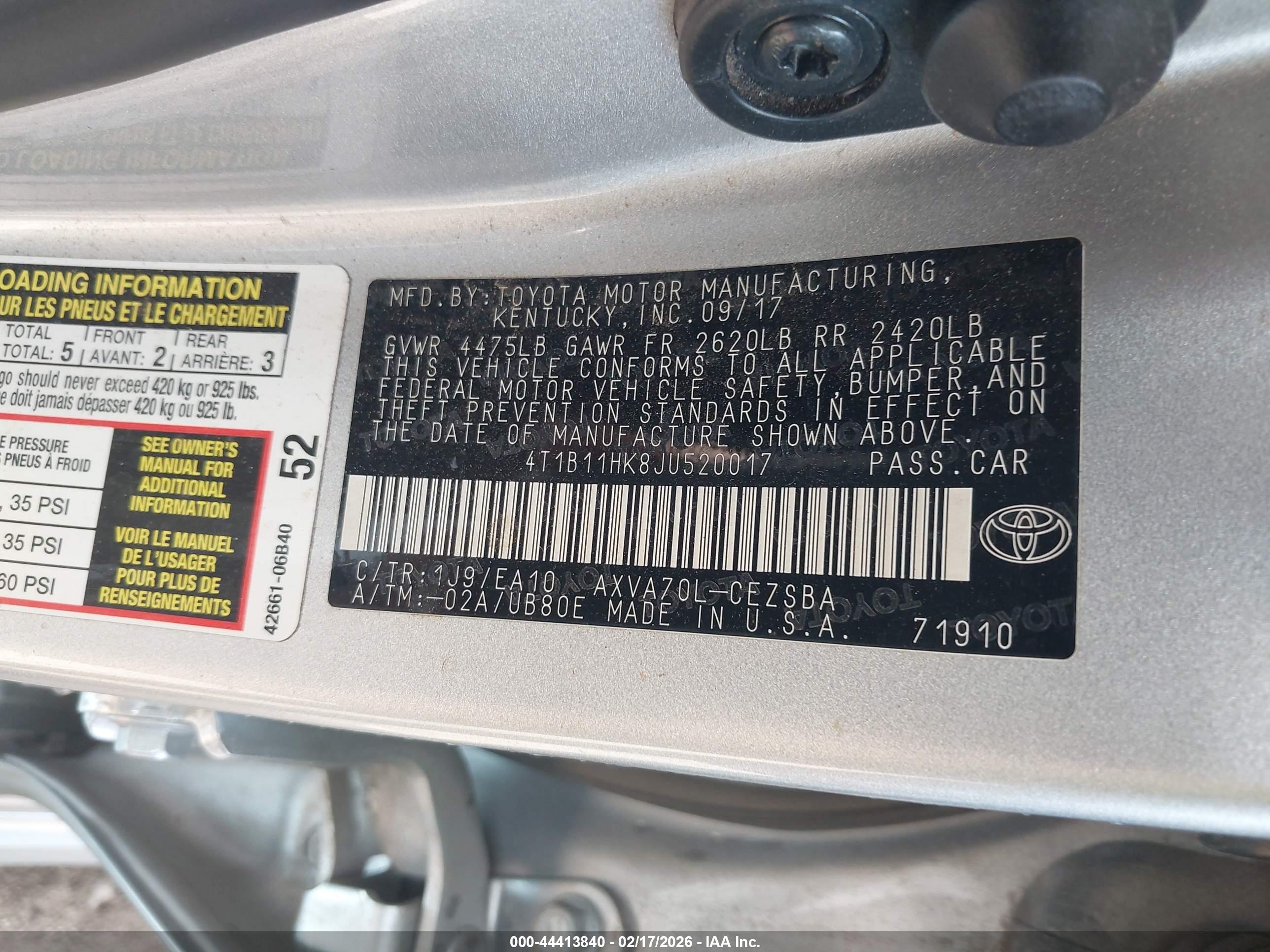 TOYOTA CAMRY image 9