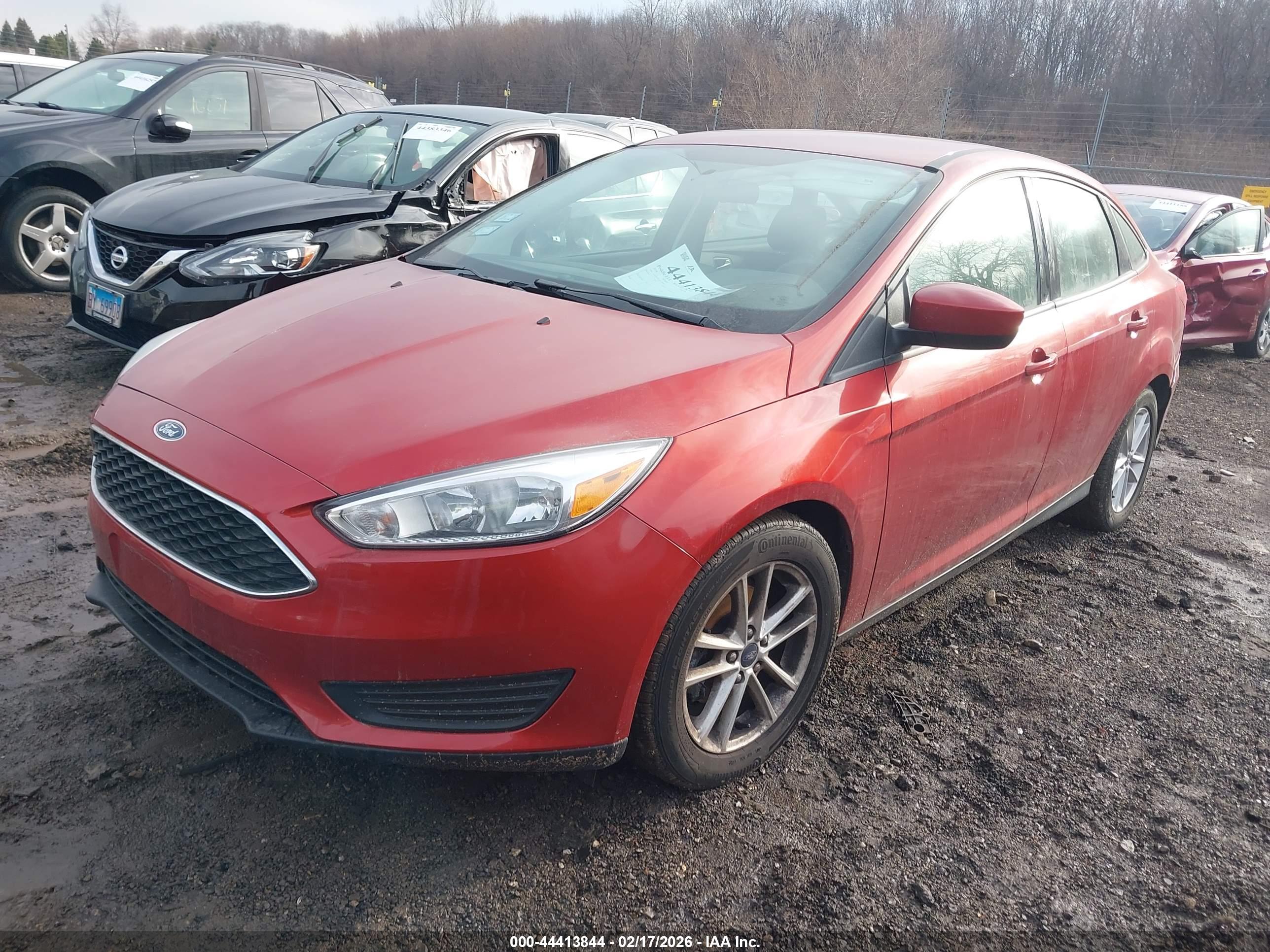 FORD FOCUS image 2