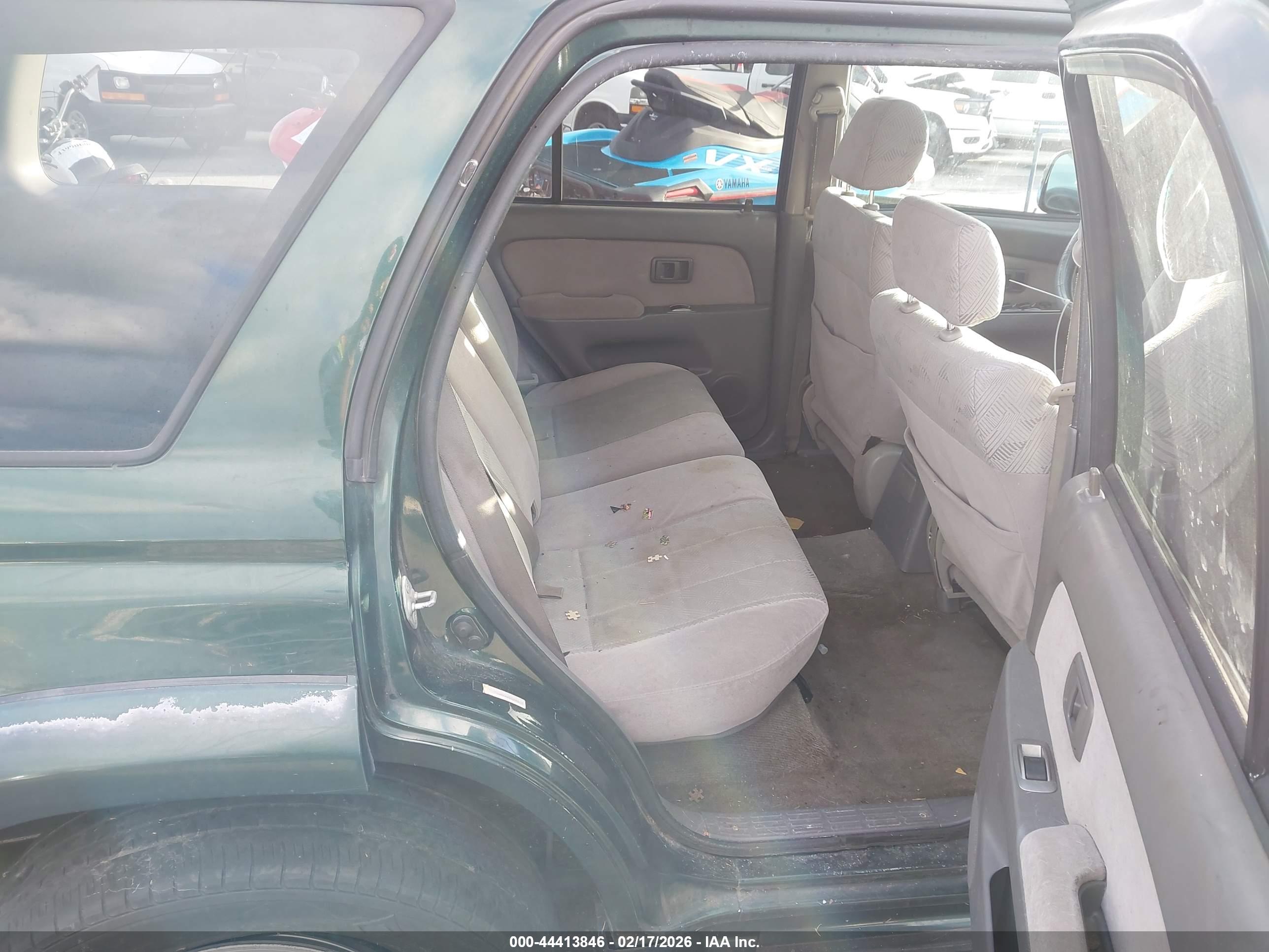 TOYOTA 4RUNNER image 8