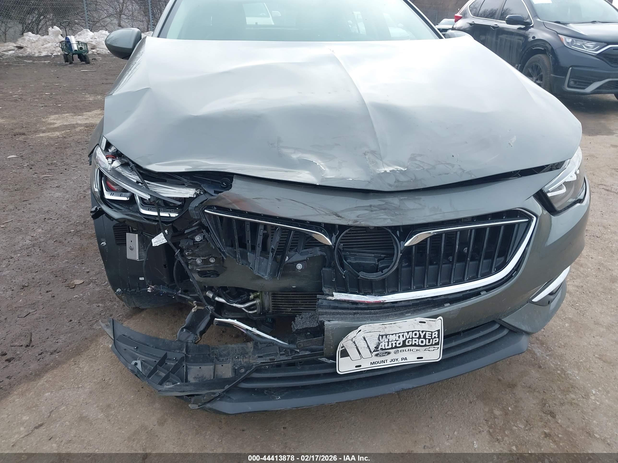 BUICK REGAL image 6