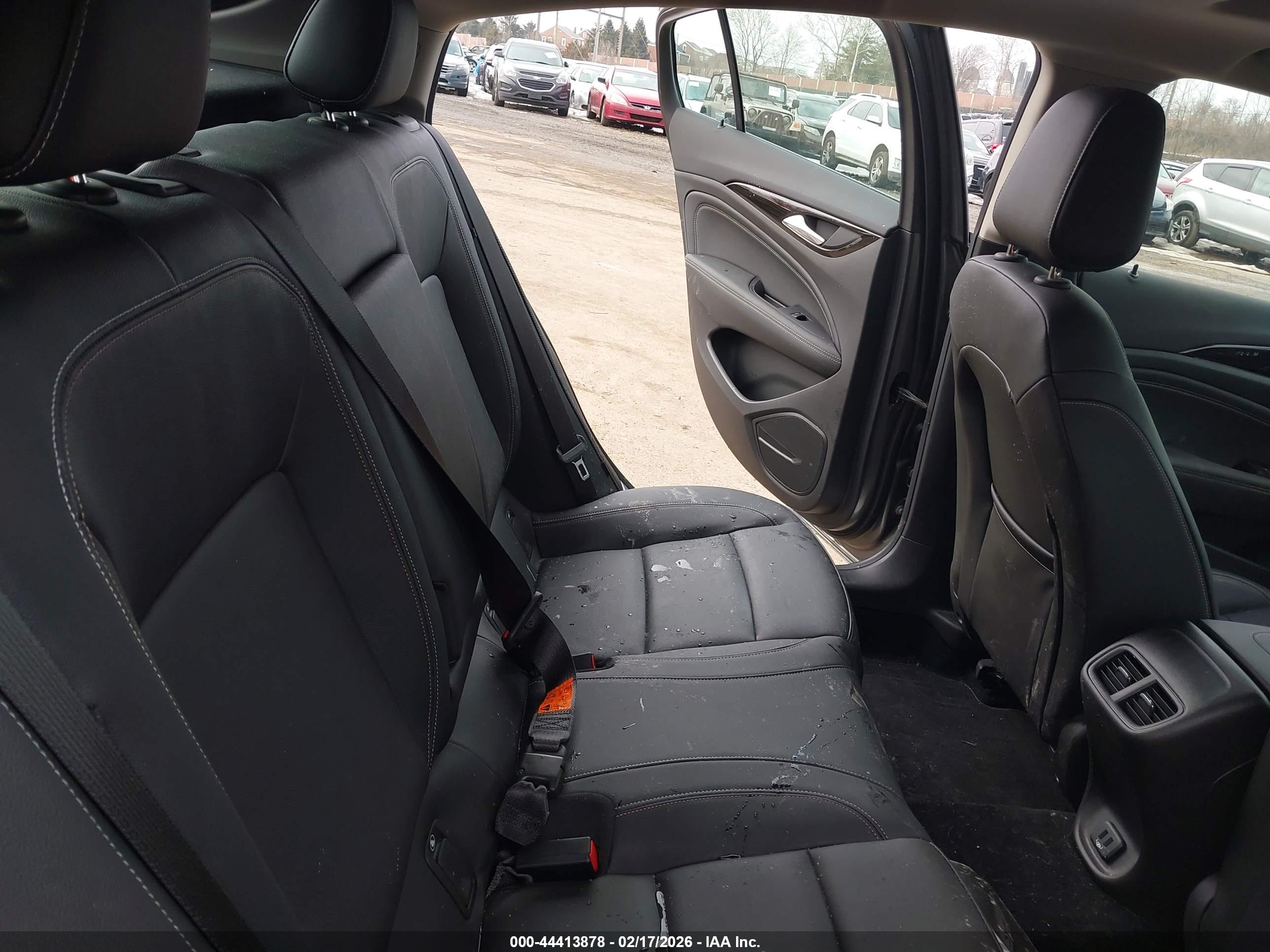 BUICK REGAL image 8