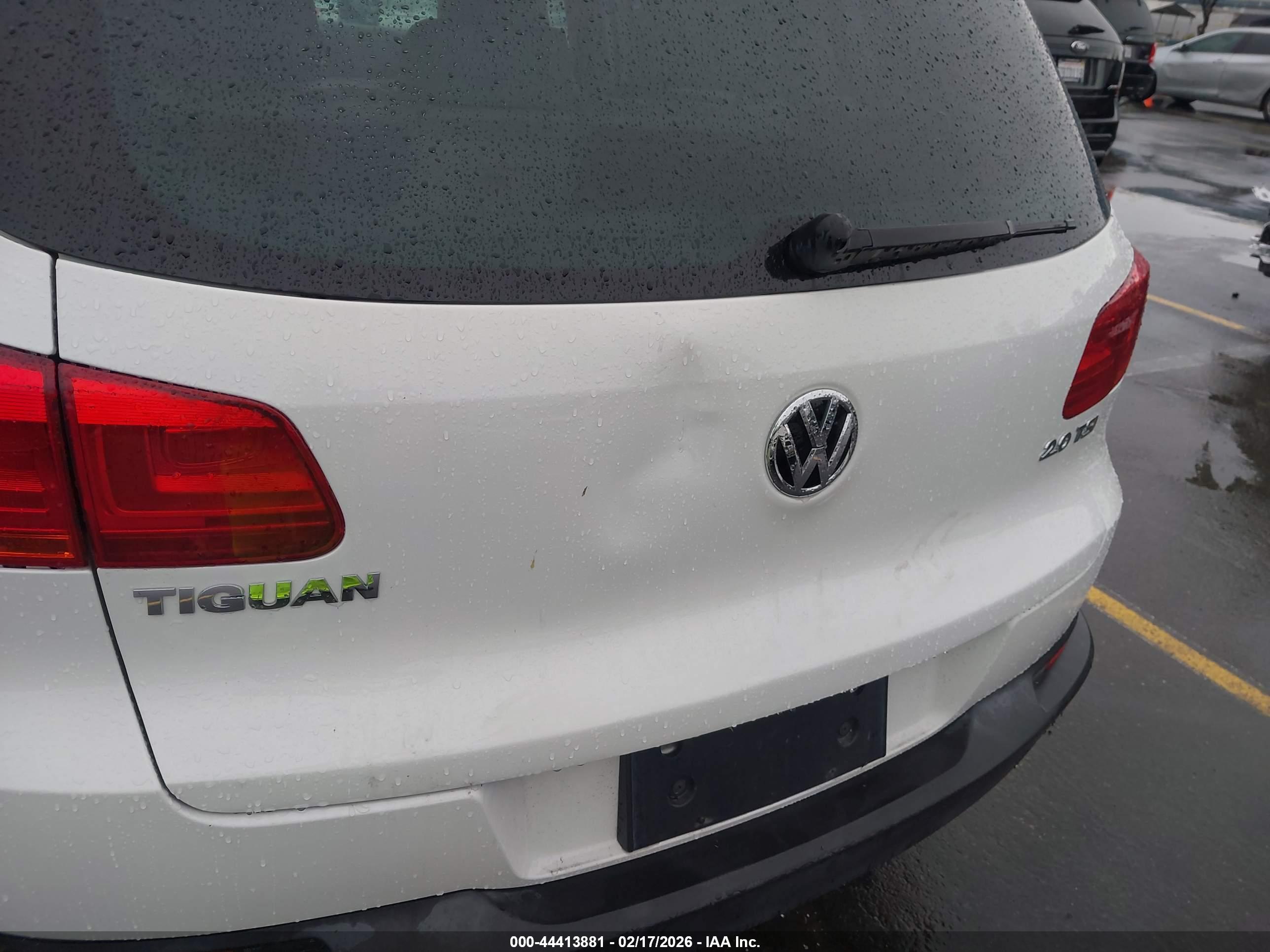 VOLKSWAGEN TIGUAN image 6