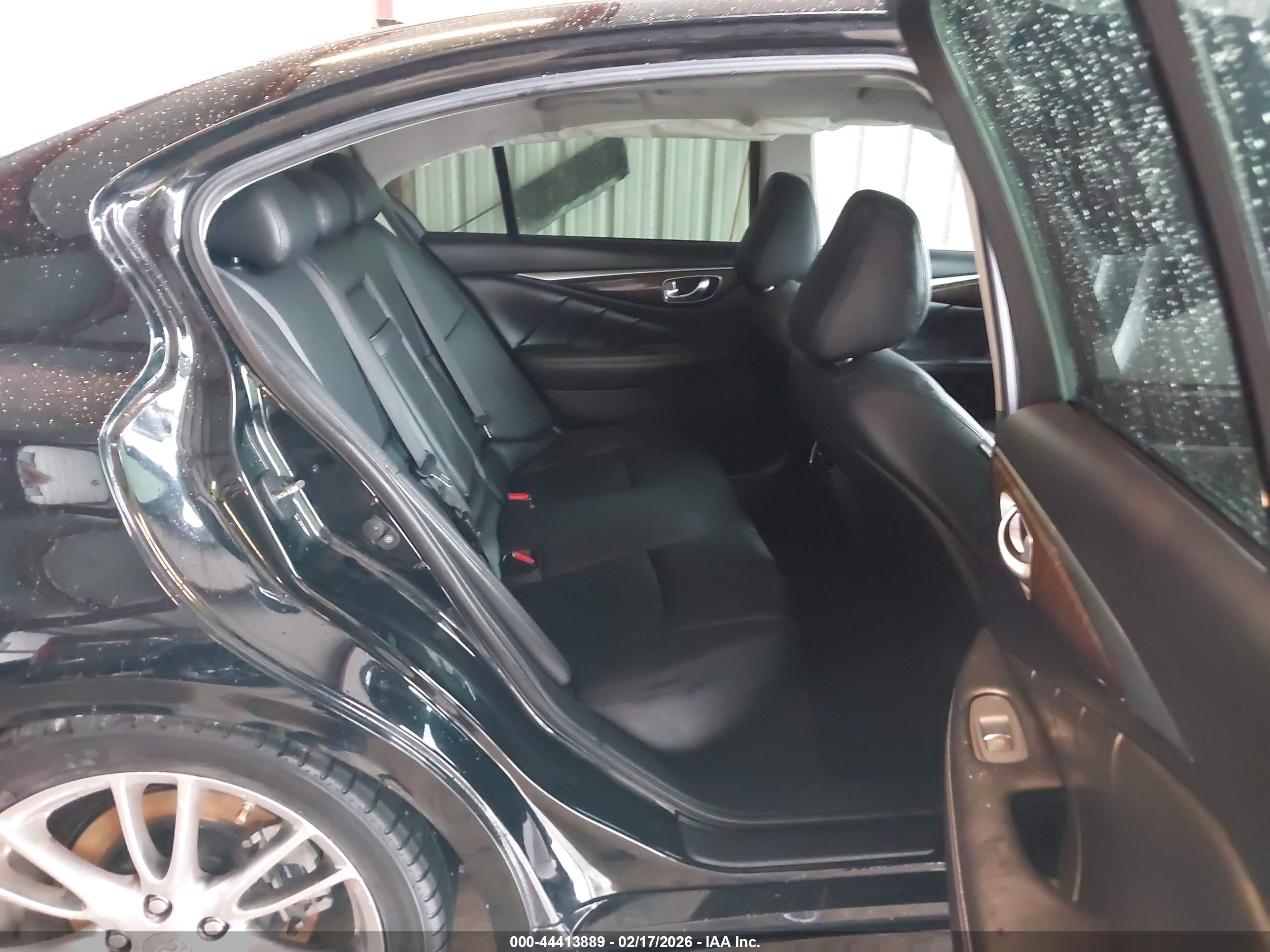 INFINITI Q50 image 8