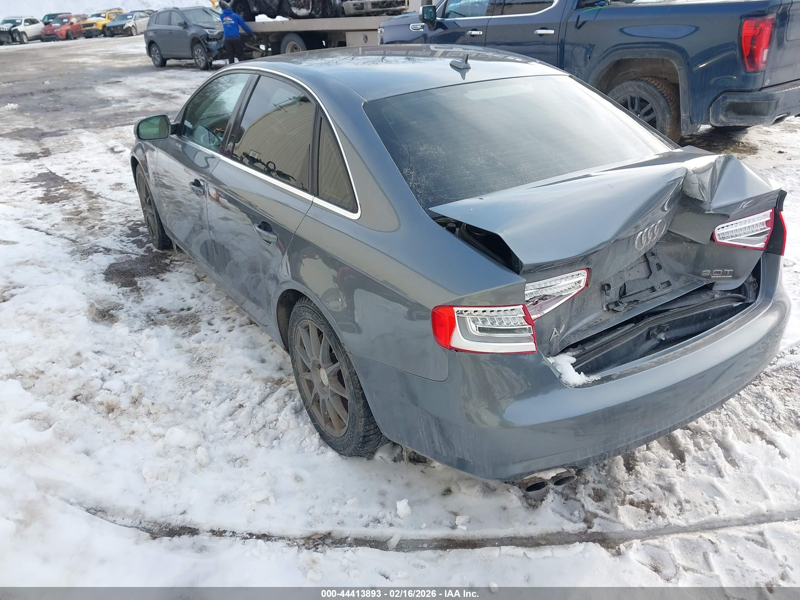 AUDI A4 image 3