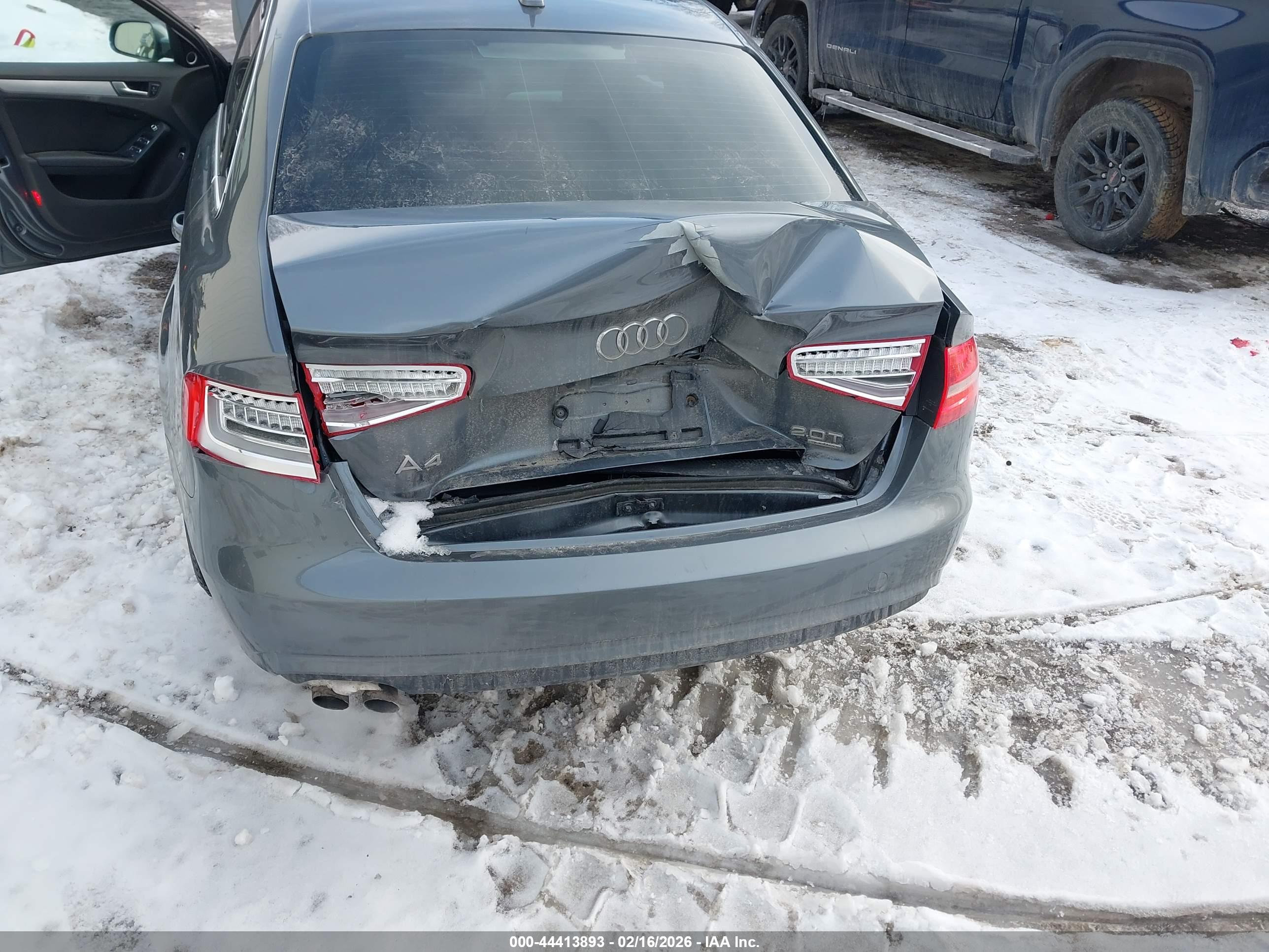 AUDI A4 image 6