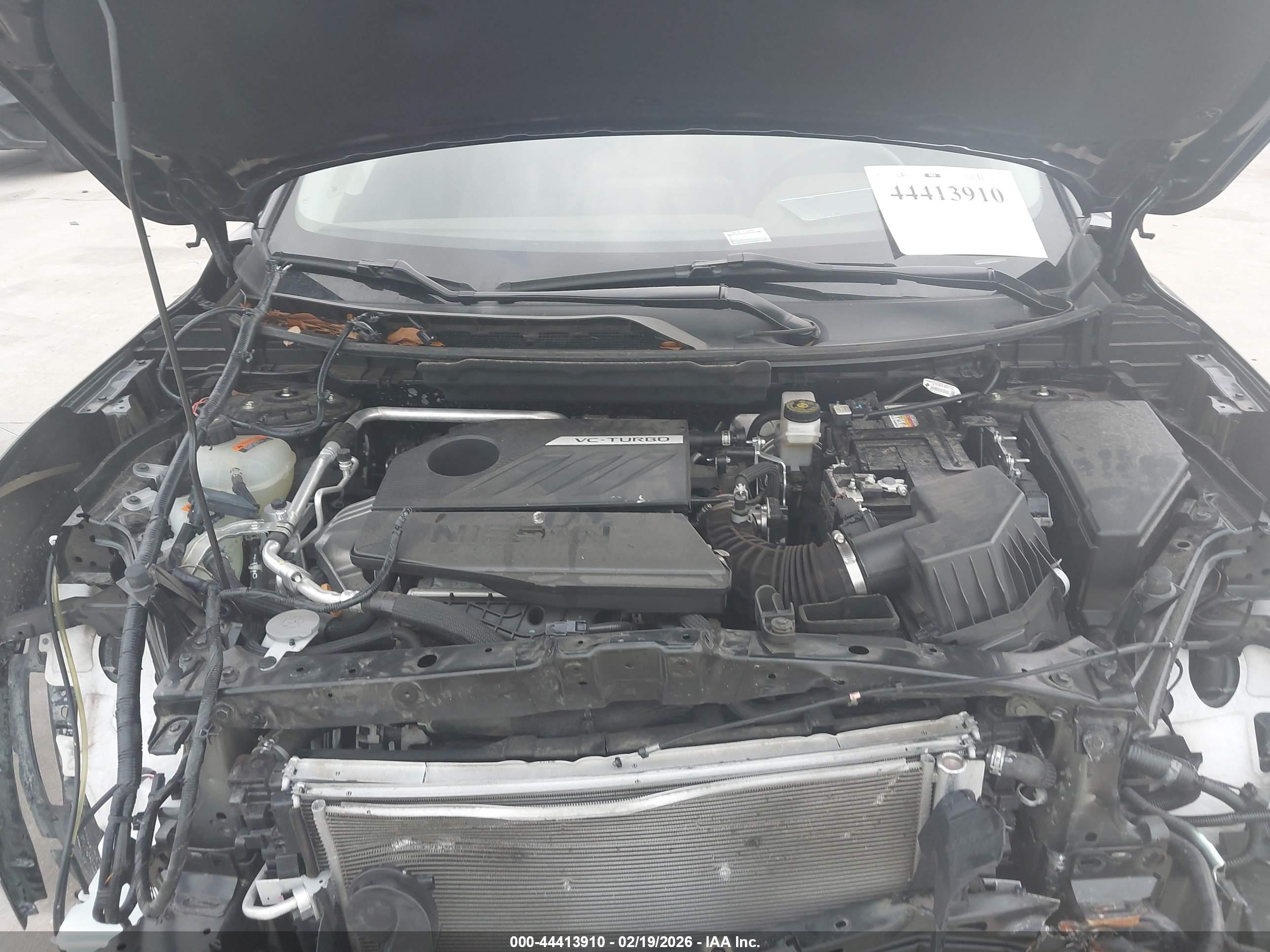 NISSAN ROGUE image 10