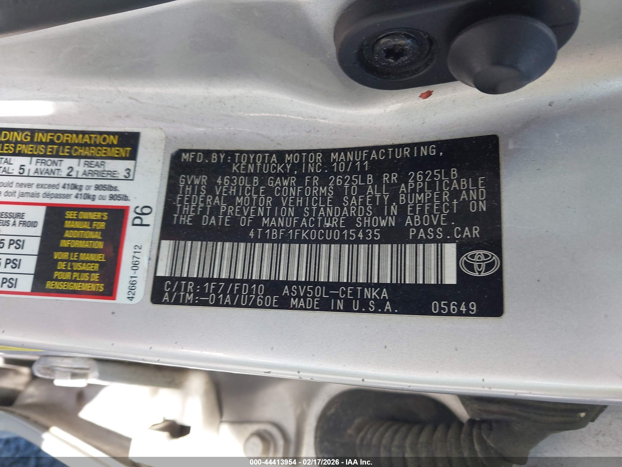 TOYOTA CAMRY image 9