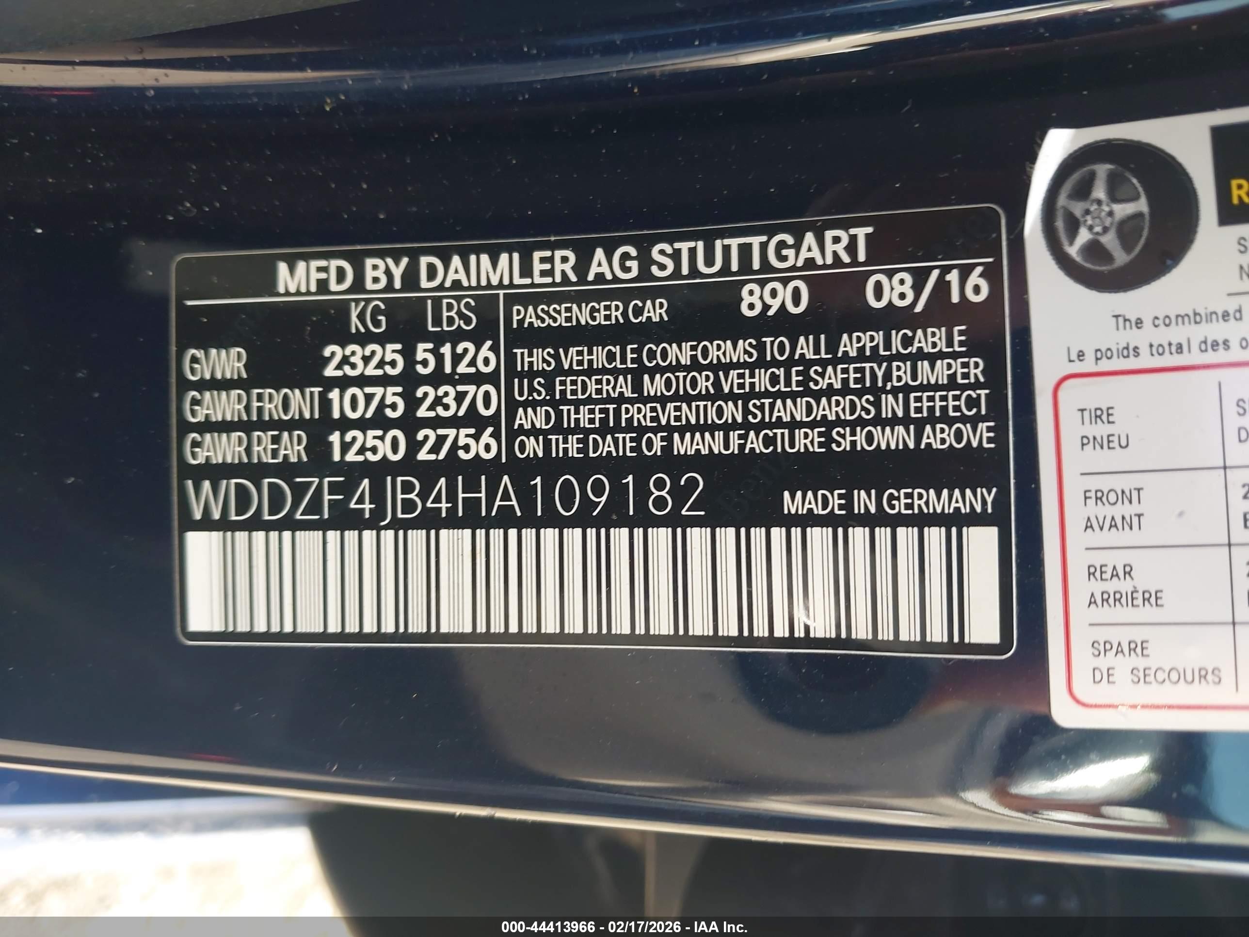 MERCEDES-BENZ E image 9