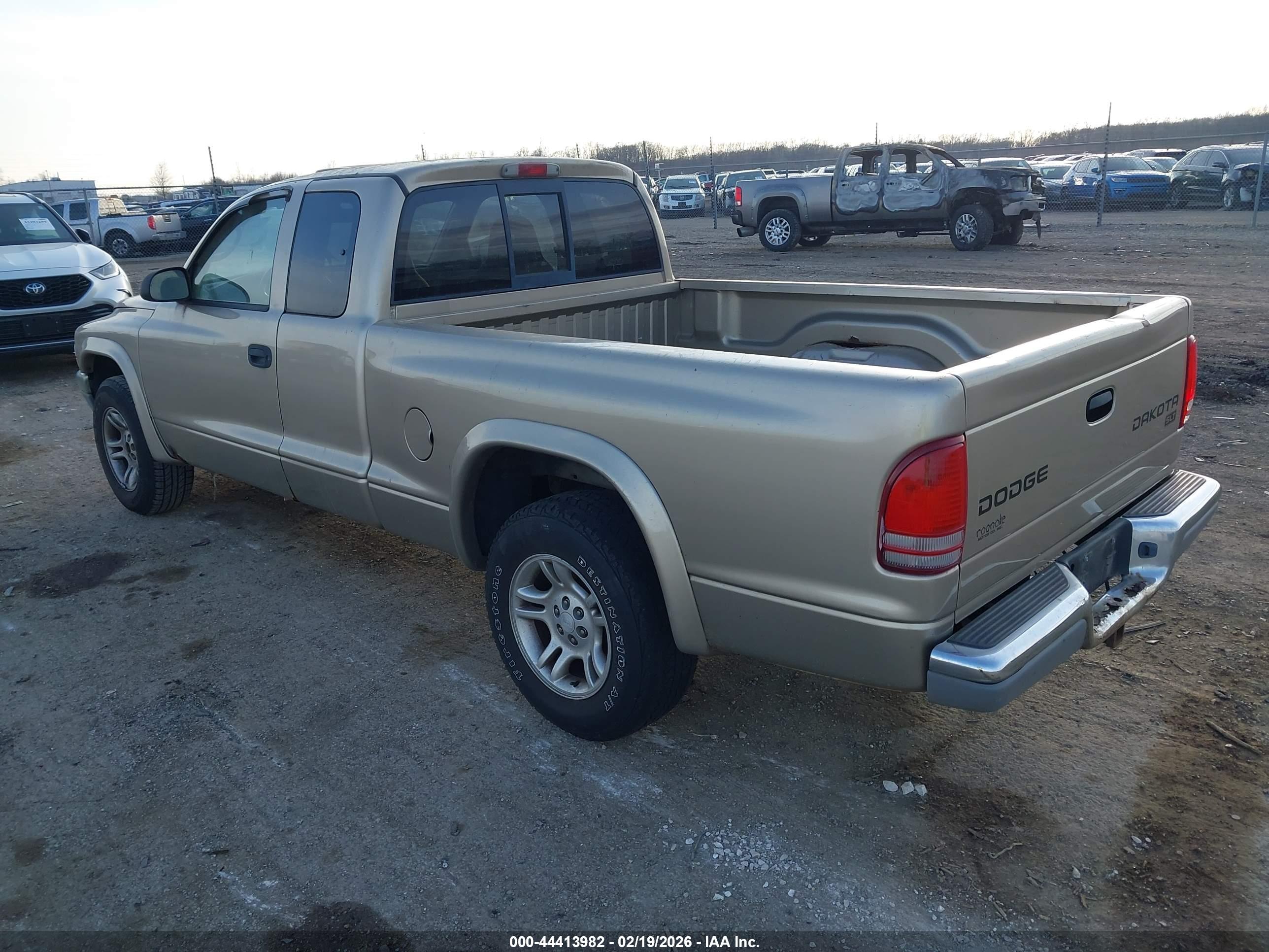 DODGE DAKOTA image 3