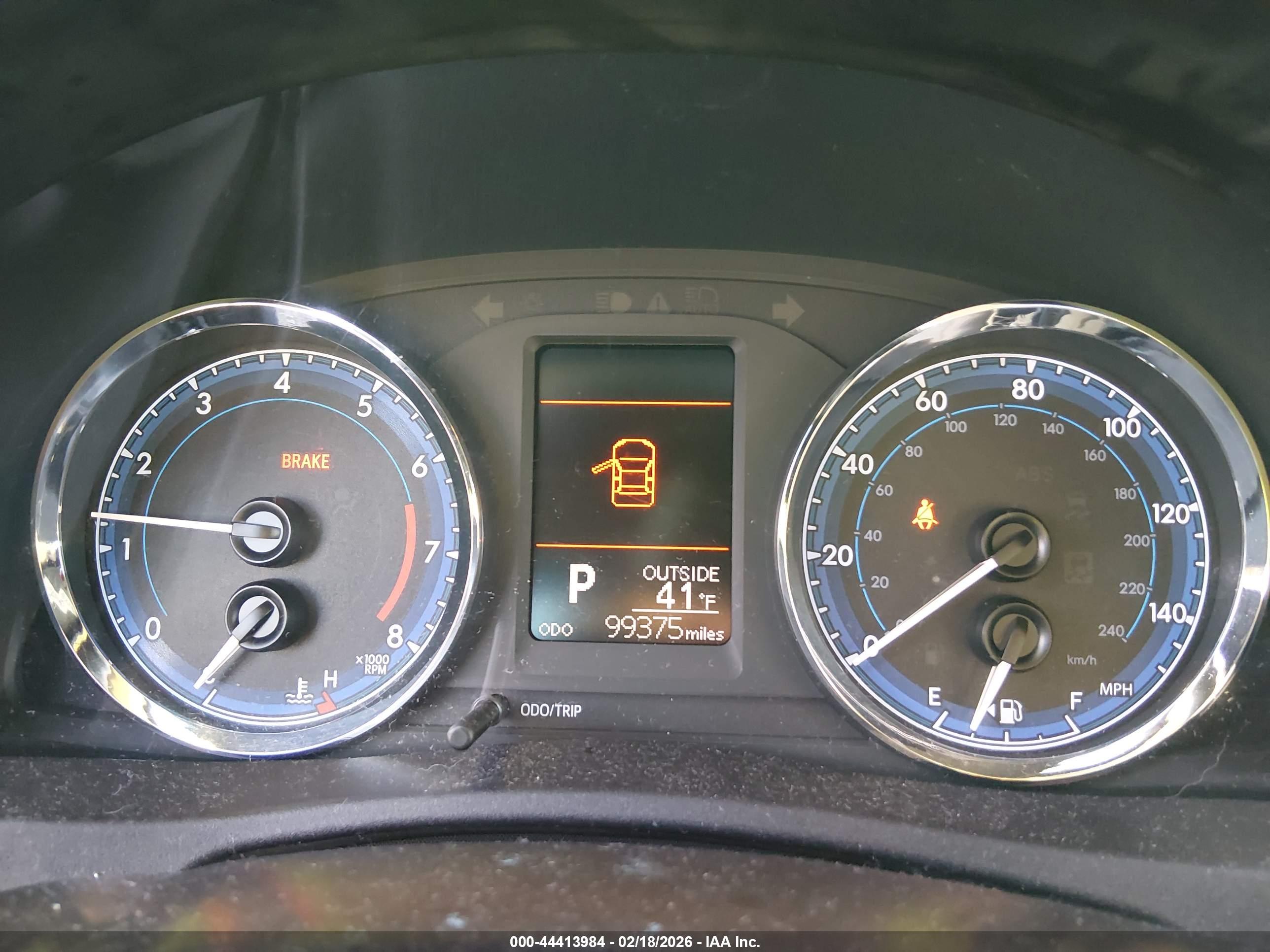 TOYOTA COROLLA image 7