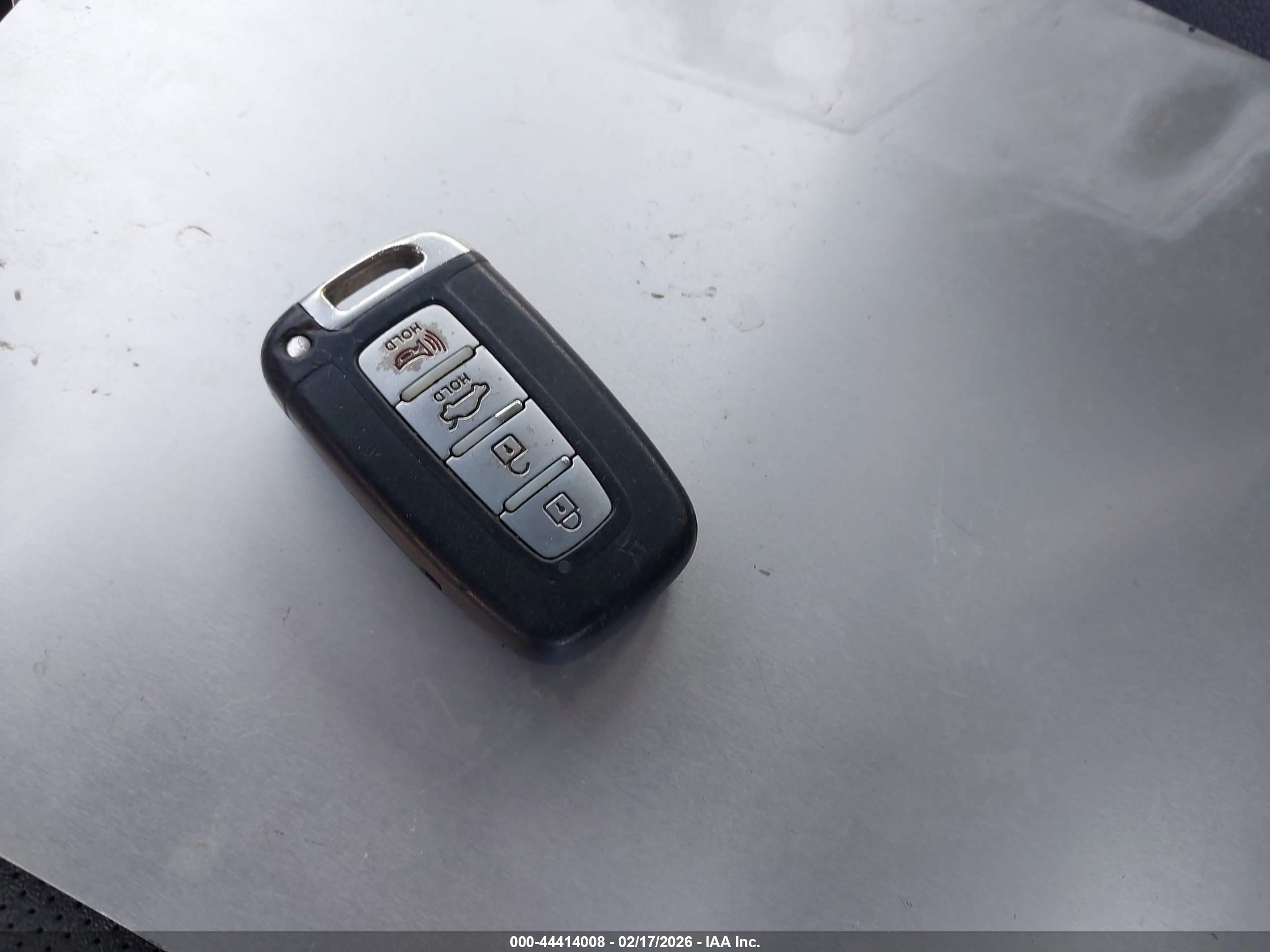 HYUNDAI SONATA image 11