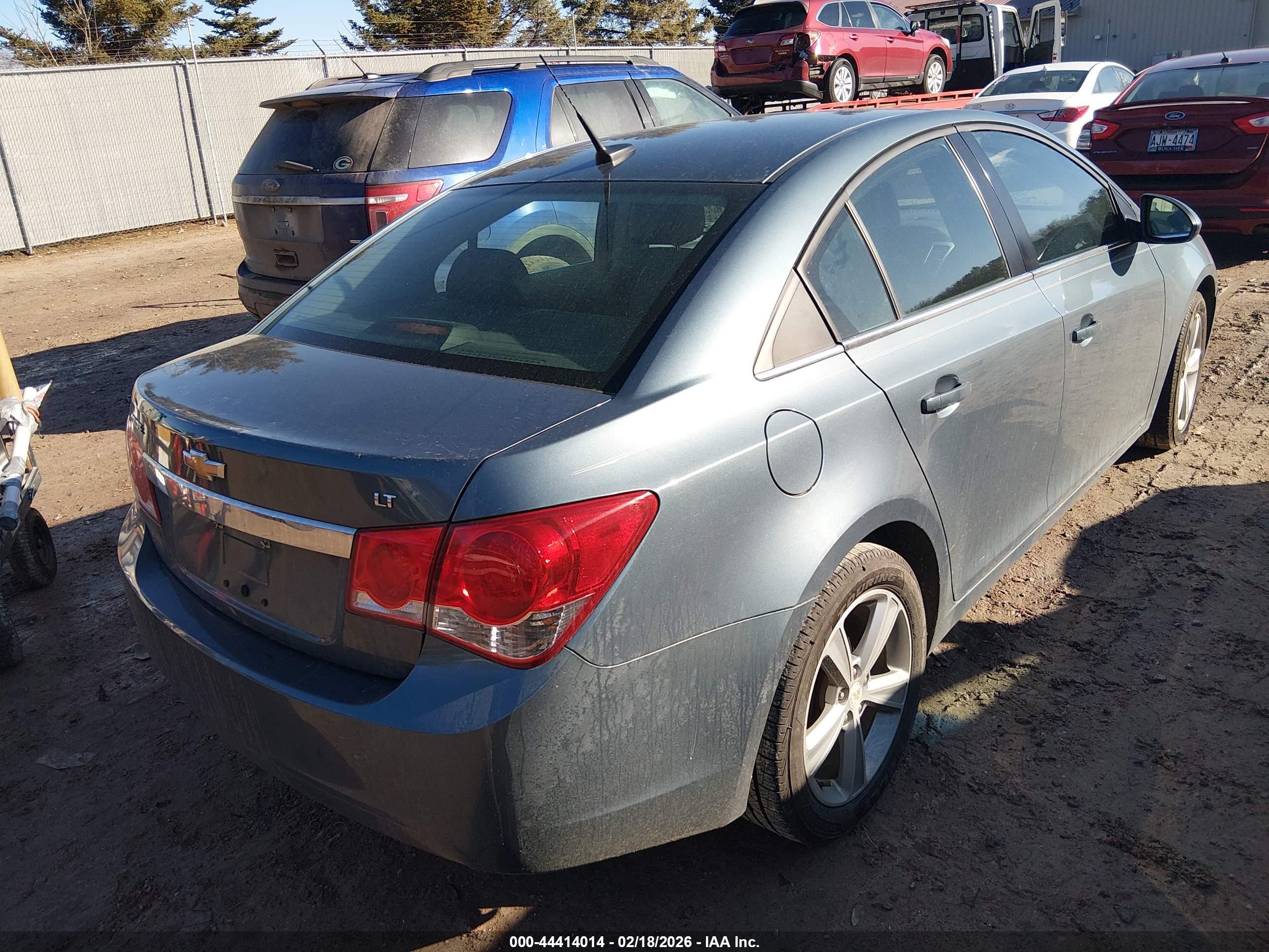 CHEVROLET CRUZE image 4